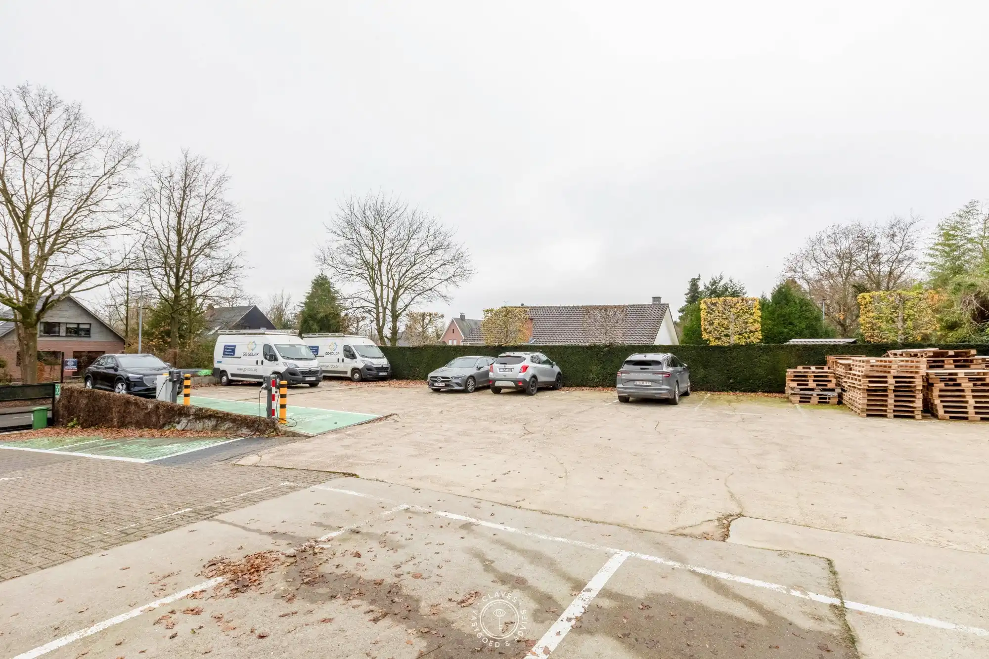 Operationele uitvalsbasis voor KMO — kantoor + loods + magazijn foto 29