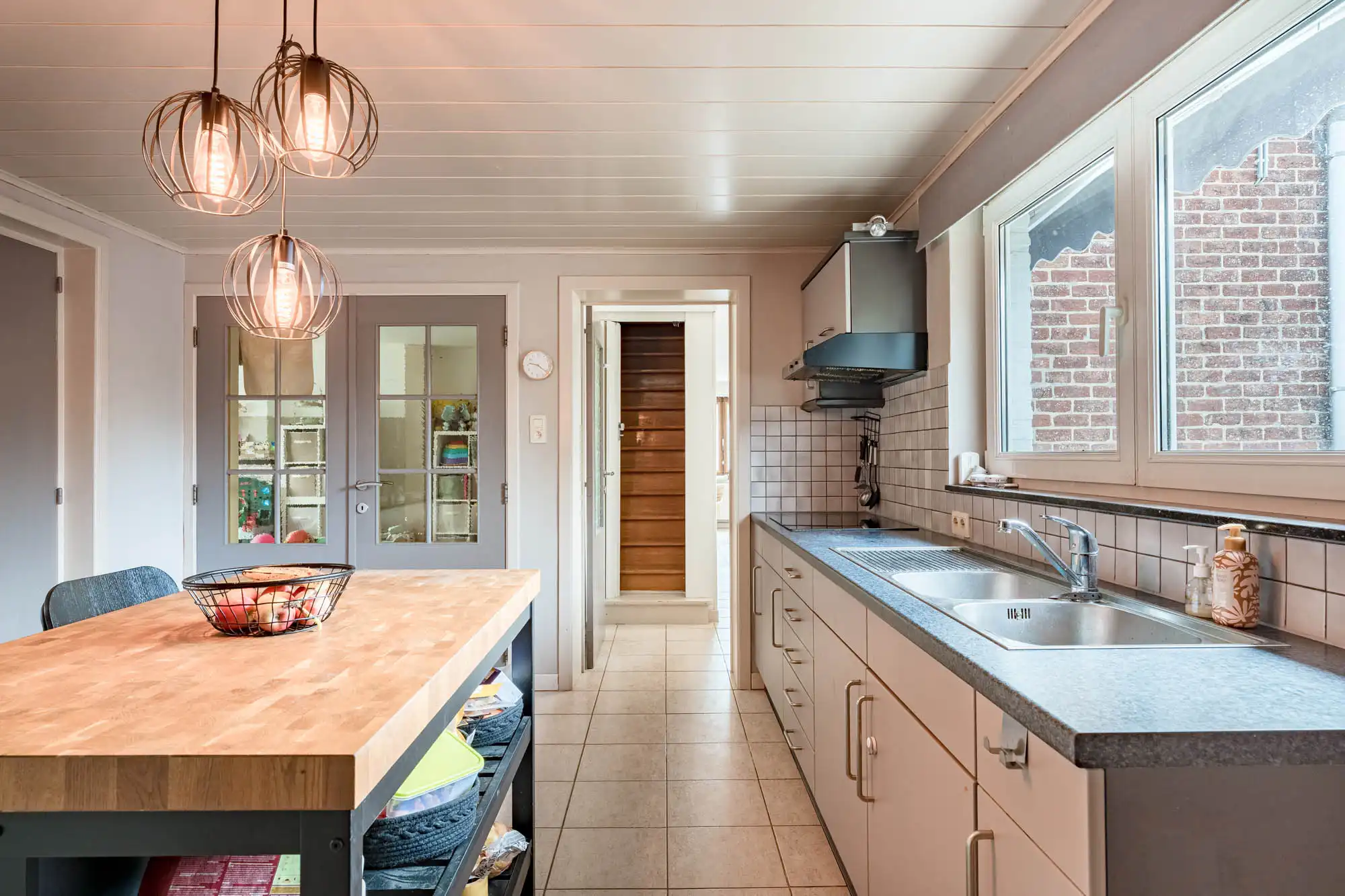 Huis met energieklasse E, 2 badkamers, garage, tuin en 185m² woonoppervlakte foto 7