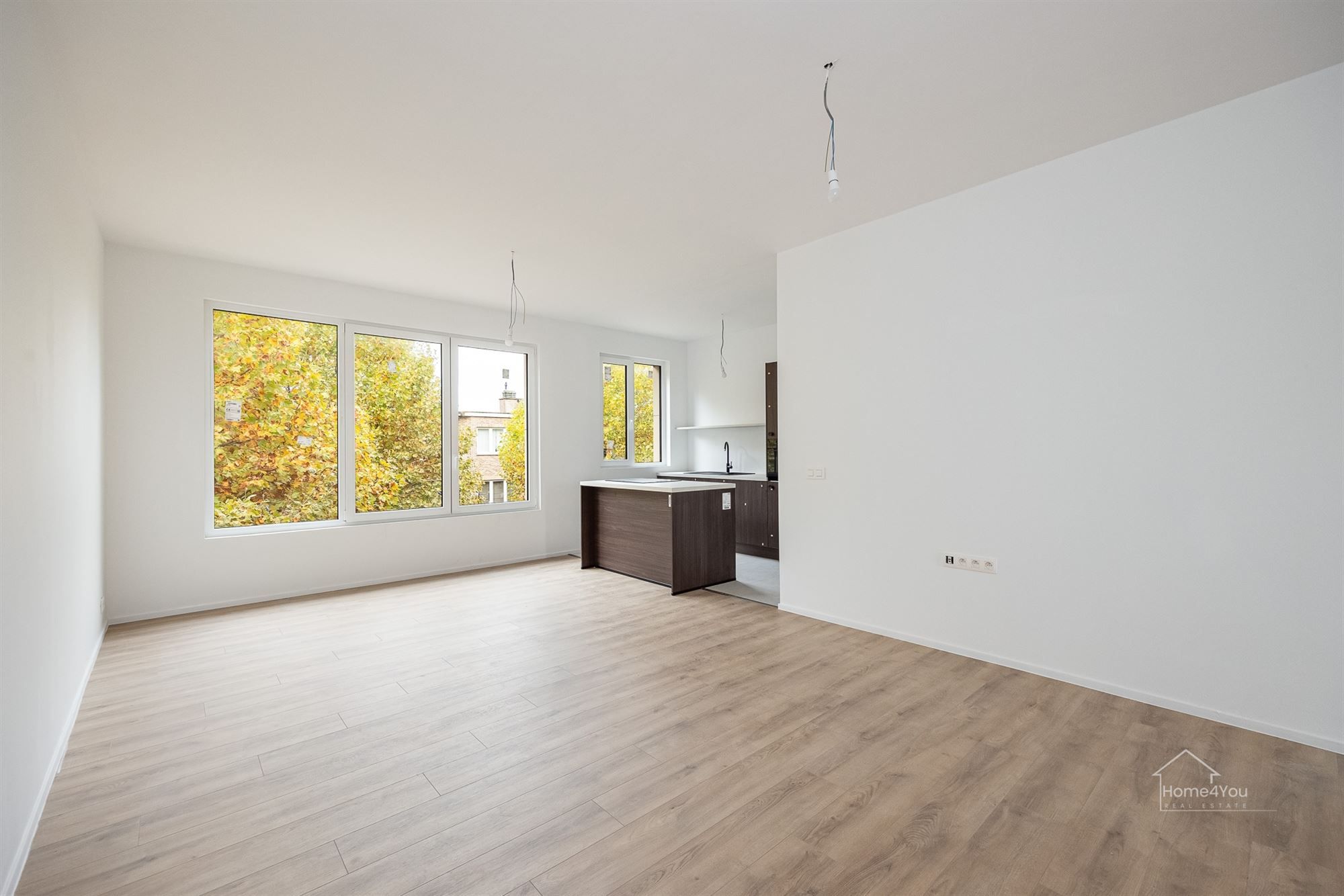 Gerenoveerd 2-slaapkamer appartement in Borsbeek te koop! foto 4
