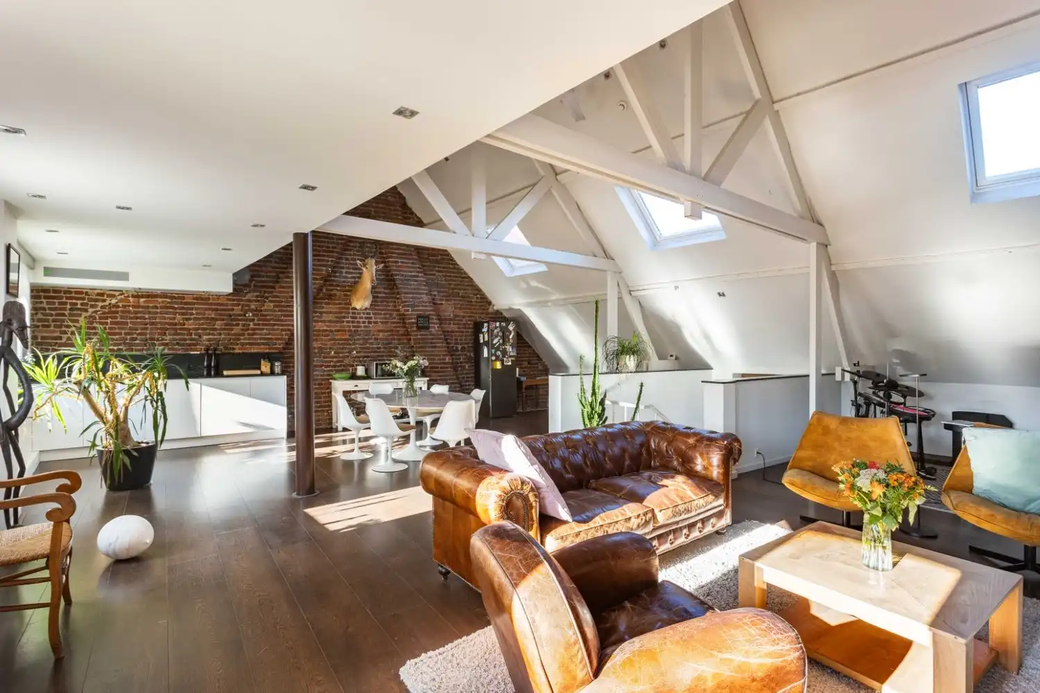 Karaktervolle herenwoning (310 m²) met GARAGE en loftverdieping in het hart van Aalst foto 31