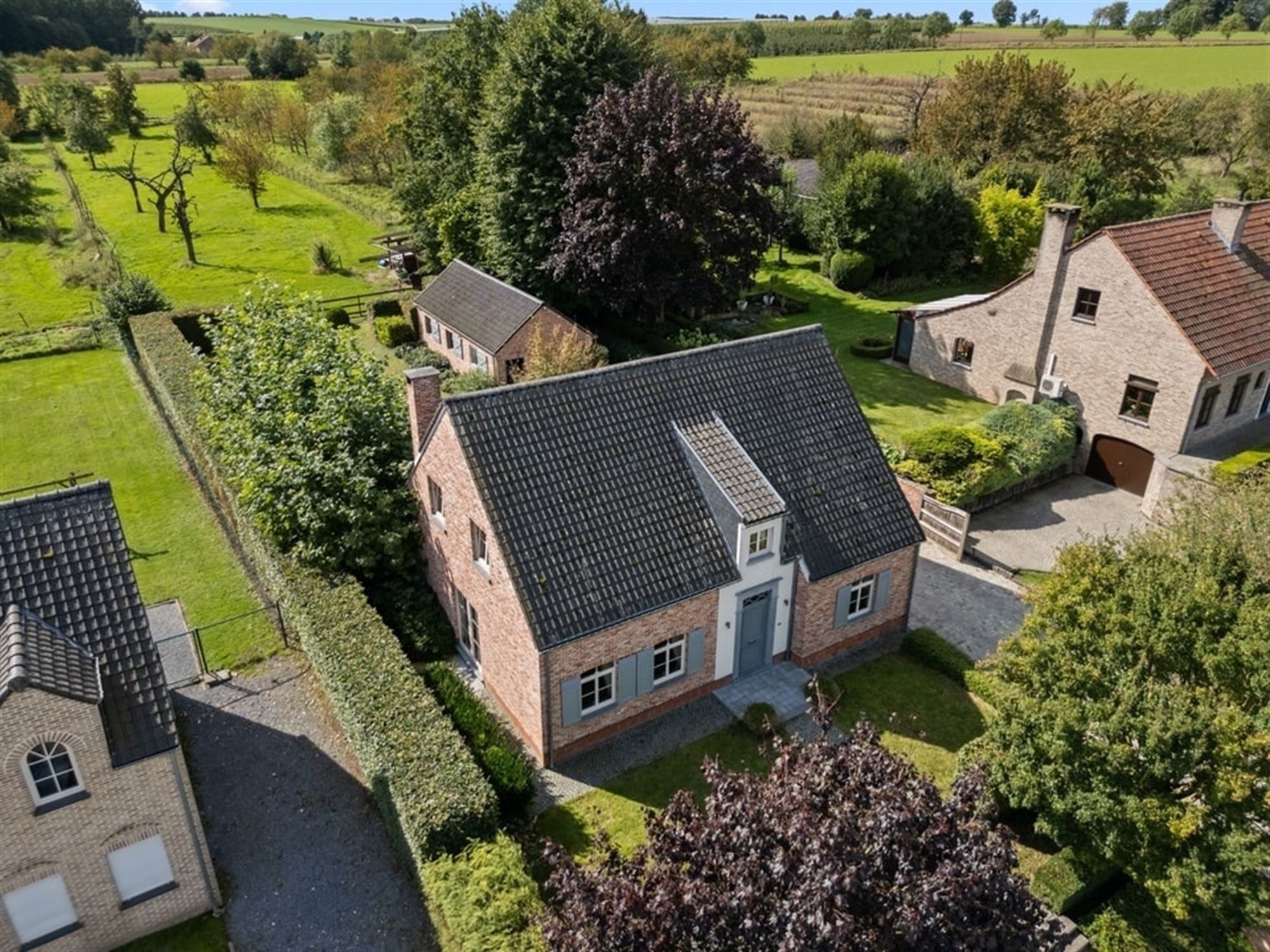 KNAPPE PASTORIJWONING OP EEN PRACHTIG PERCEEL VAN MAAR LIEFST 40A foto 1