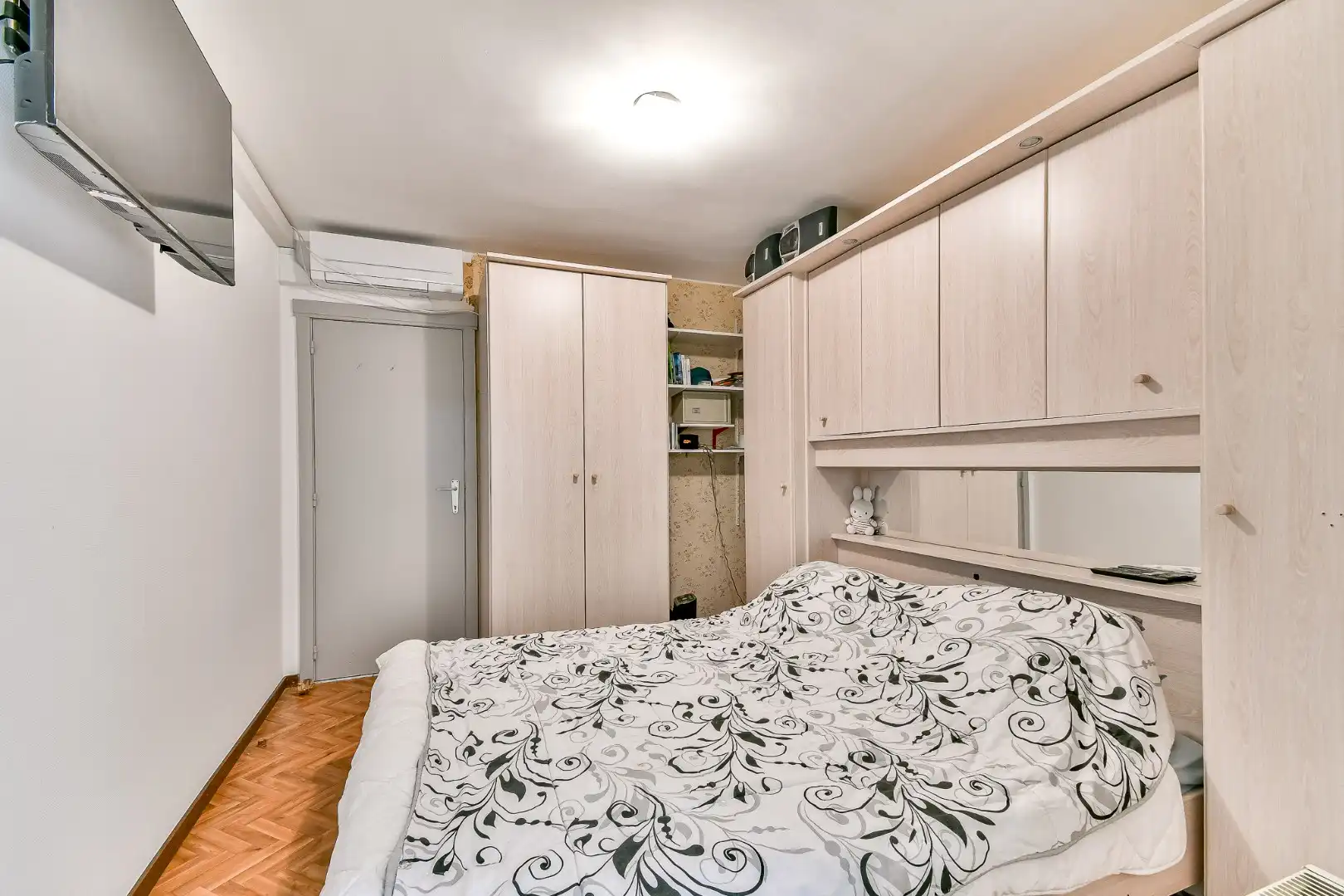 Appartement met 2 kamers en 2 terrassen foto 8