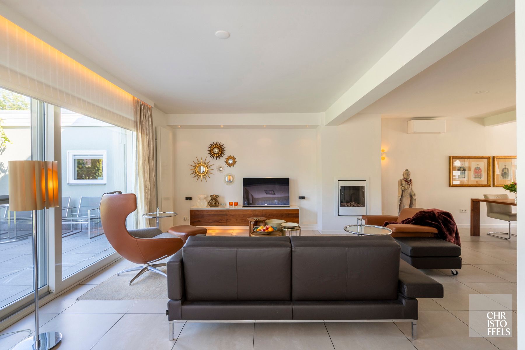 Energiezuinige villa (262m²) in een bosrijke, residentiële omgeving te Zutendaal!  foto 5