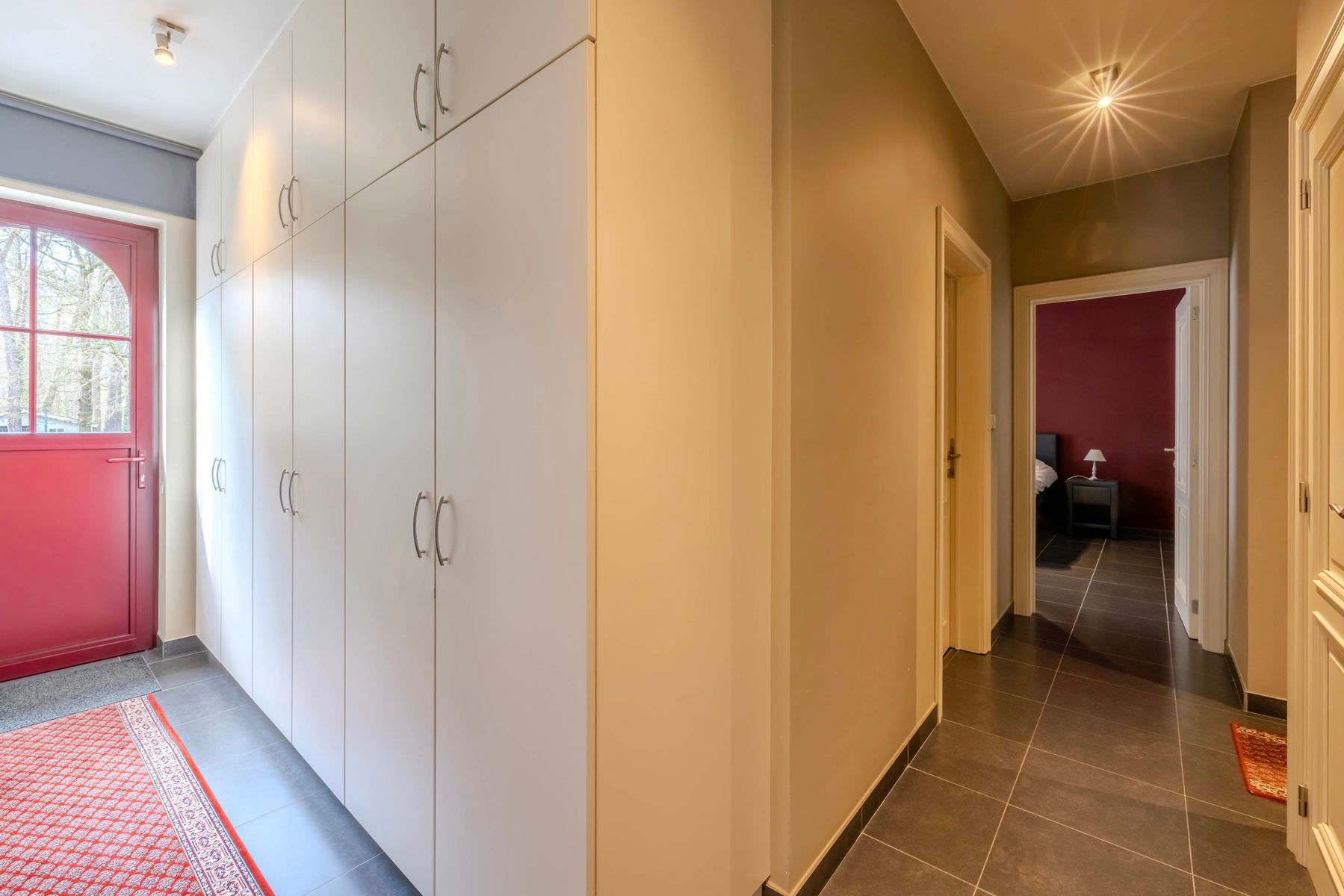 Villa met 4 slpk, bureau en dubbele garage op 1.726m2 foto 14