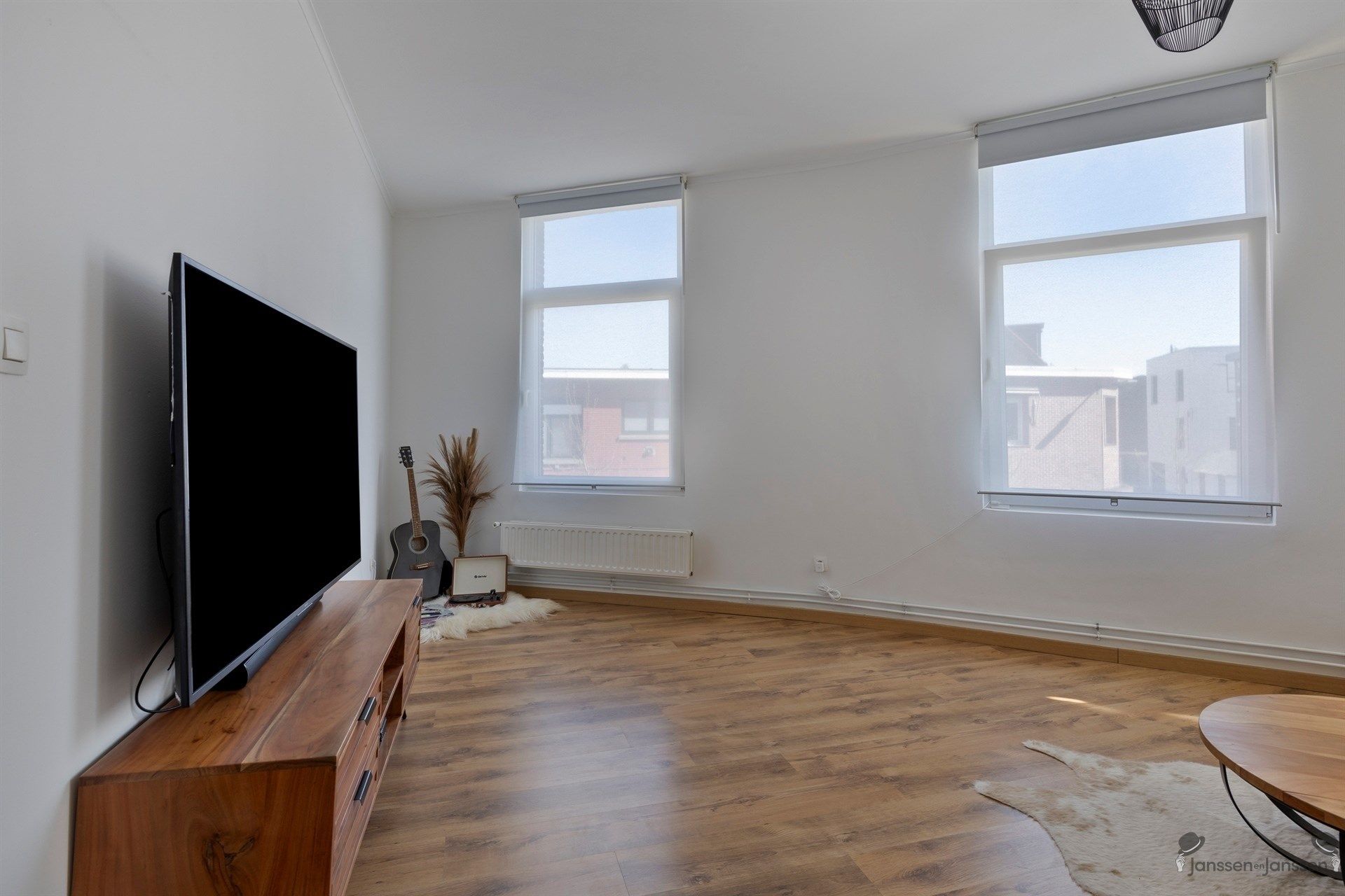 Veelzijdige Hoekwoning met 3 tot 5 slpk op centrale locatie wonen, werken of groeien met het gezin foto 14
