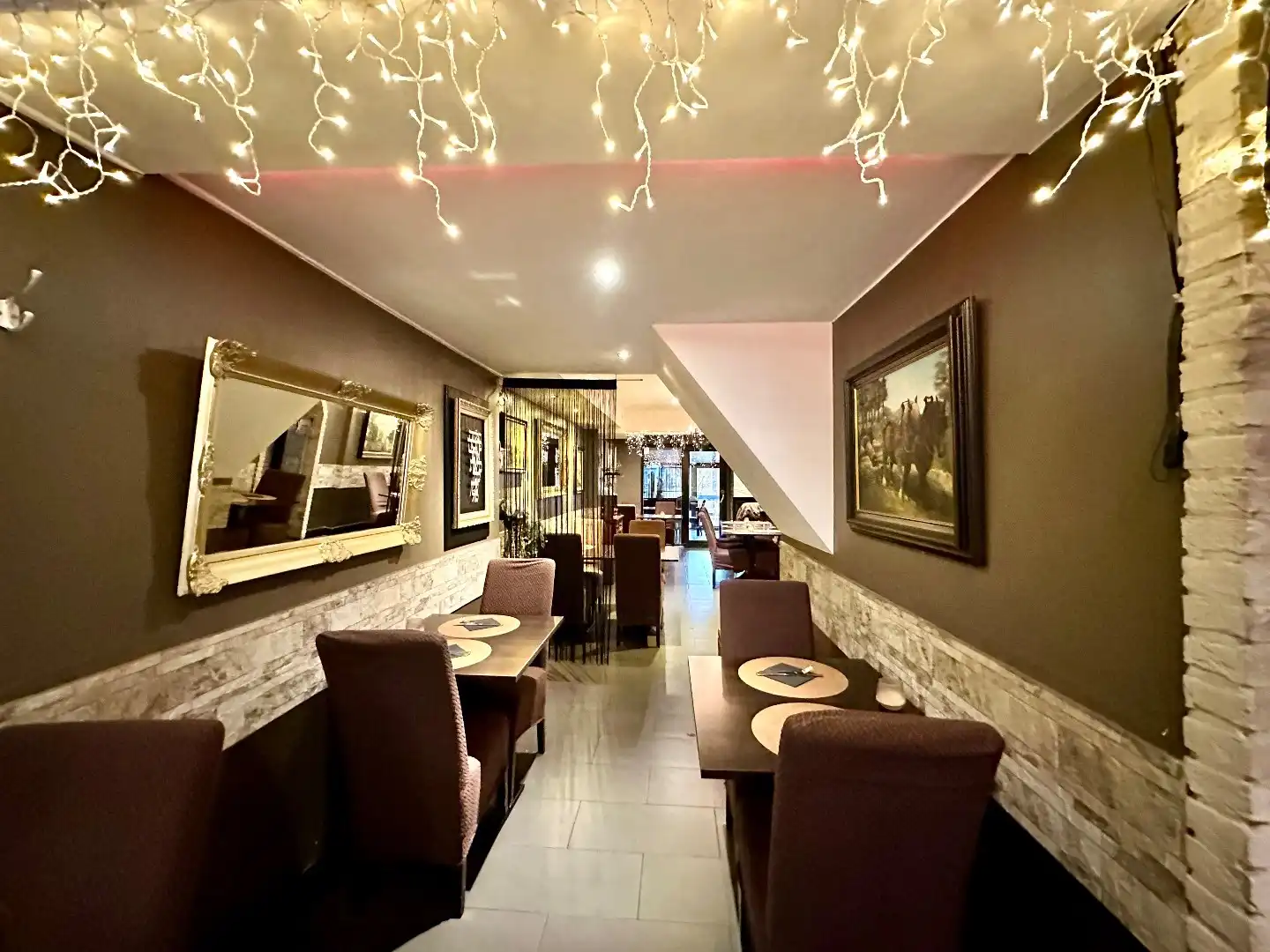 TE KOOP: goed draaiende horecazaak met woonst in centrum Tongeren foto 6