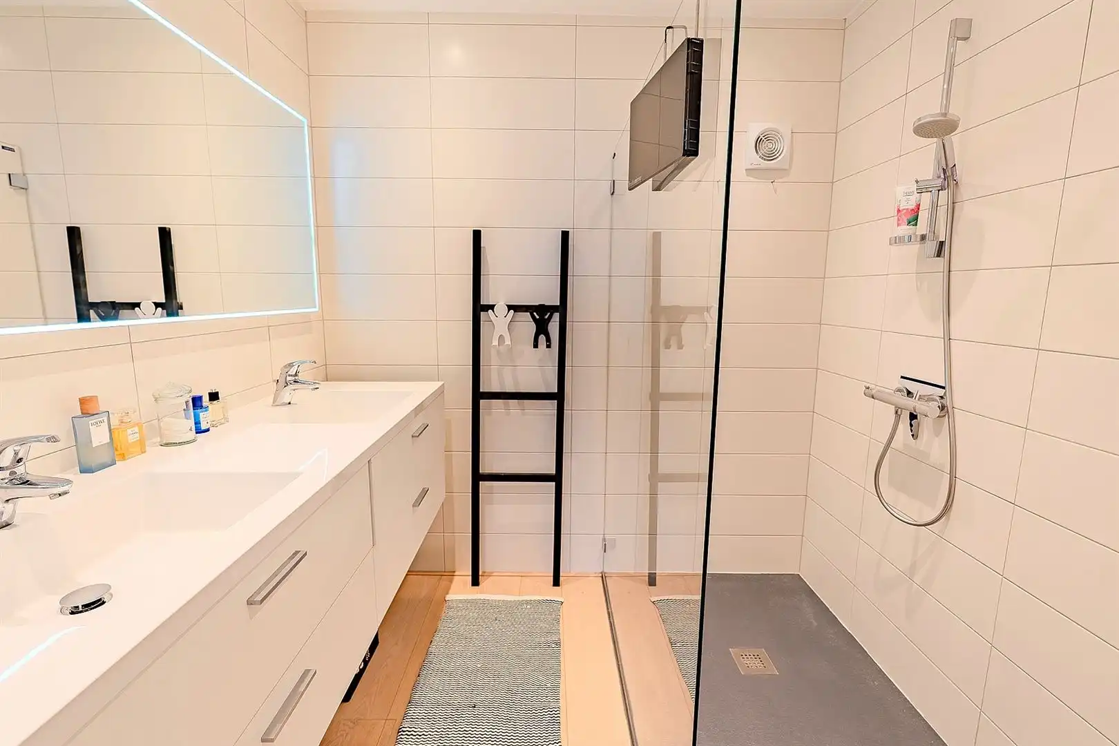 Ruim en stijlvol instapklaar appartement in Knokke. foto 11