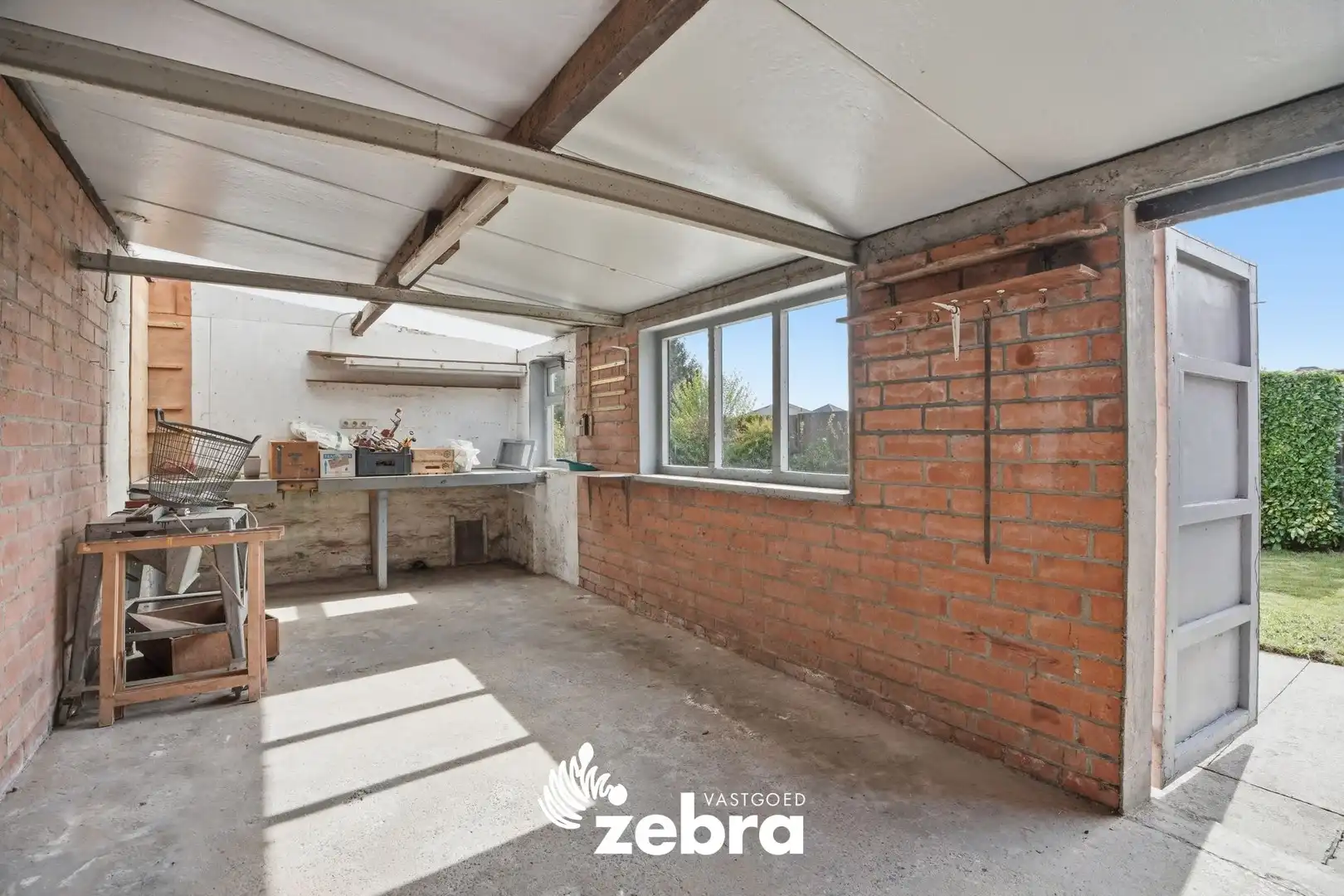 Te renoveren woning met garage op ruim perceel te Pittem! foto 20