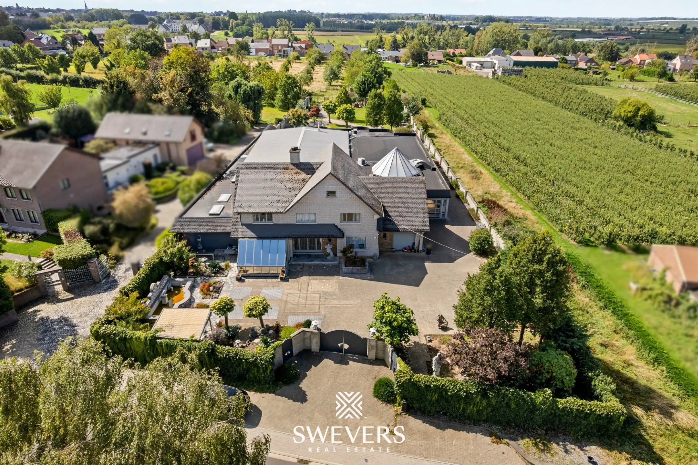 Uniek Privé-domein met eigen wellness, binnenzwembad en feestzaal foto 44