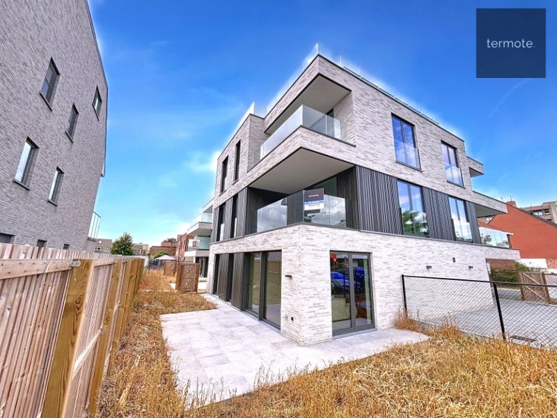 BEN- Appartement foto {{pictureIndex}}