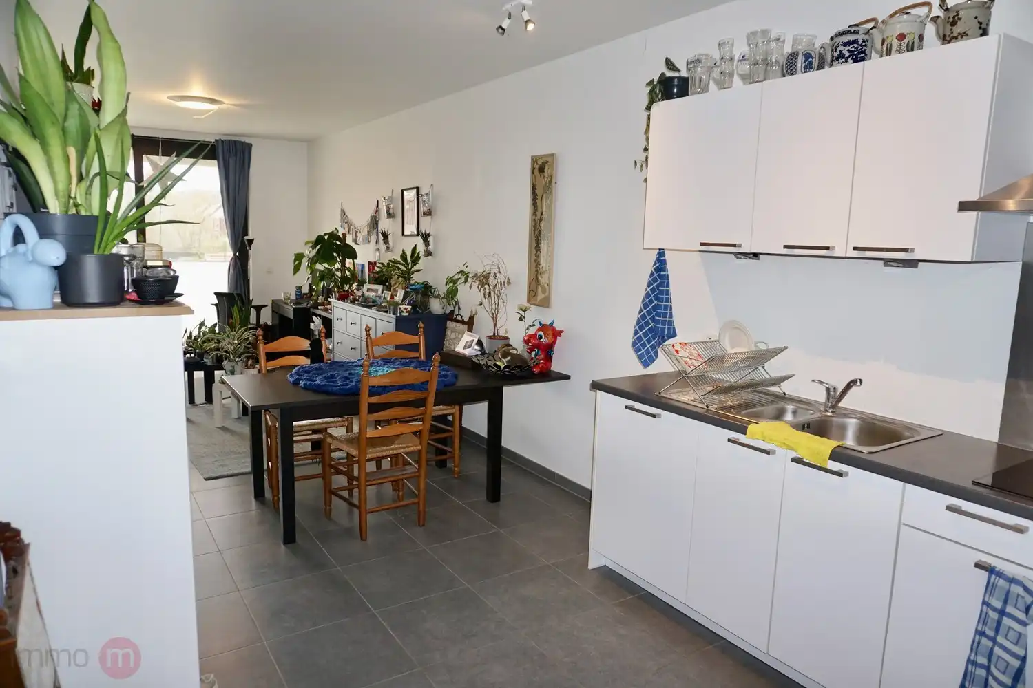 Recent appartement met 1 slaapkamer, terras en autostaanplaats. foto 7