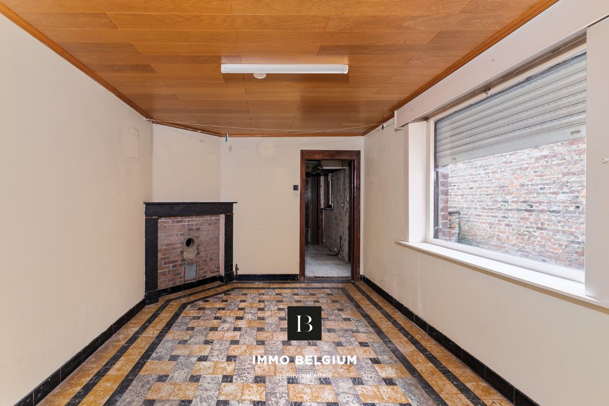 Totaal te renoveren woning in de Noordzeestraat foto 6