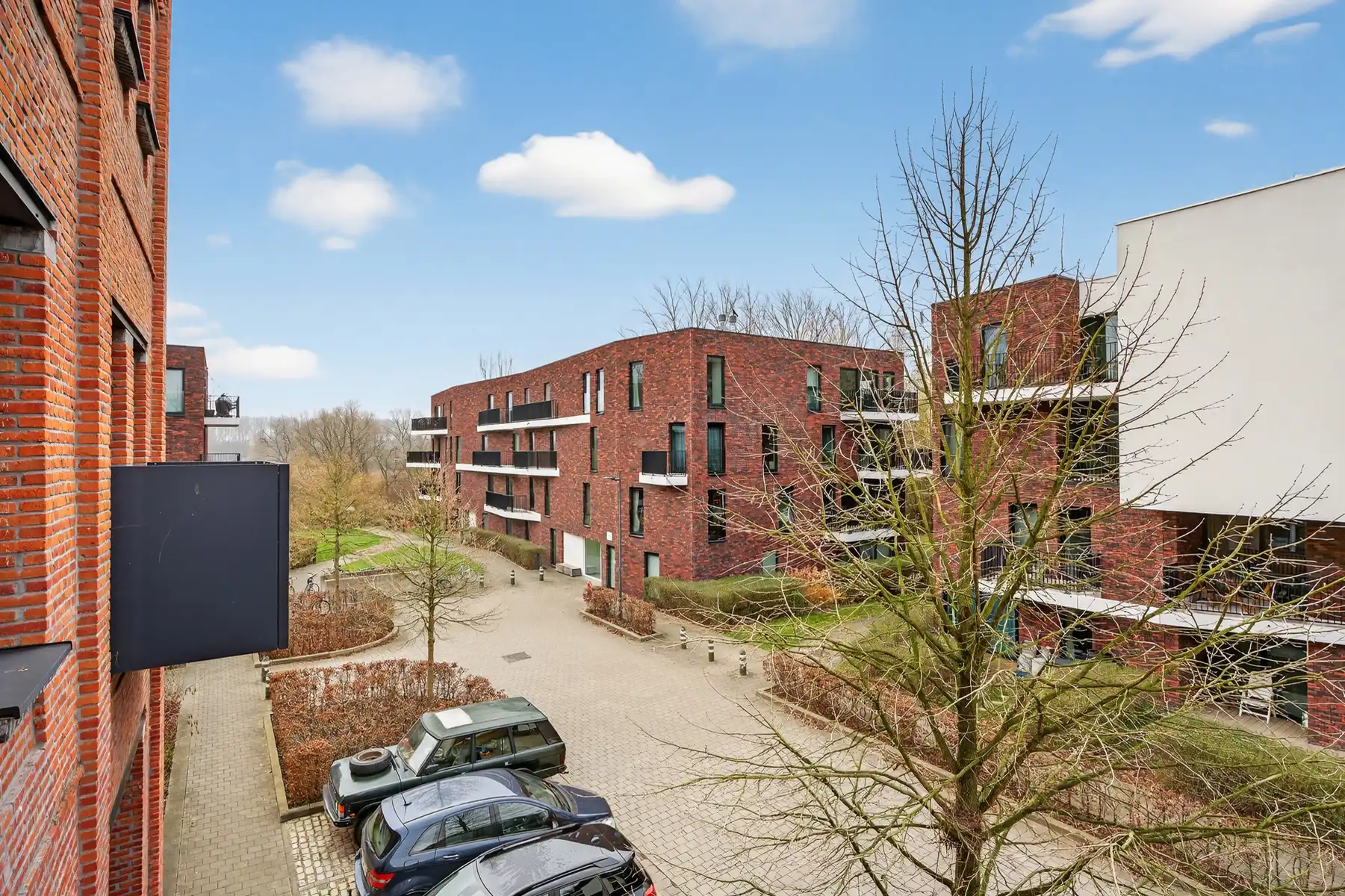 Ruim 3 slpk. appartement nabij centrum Gent foto 7