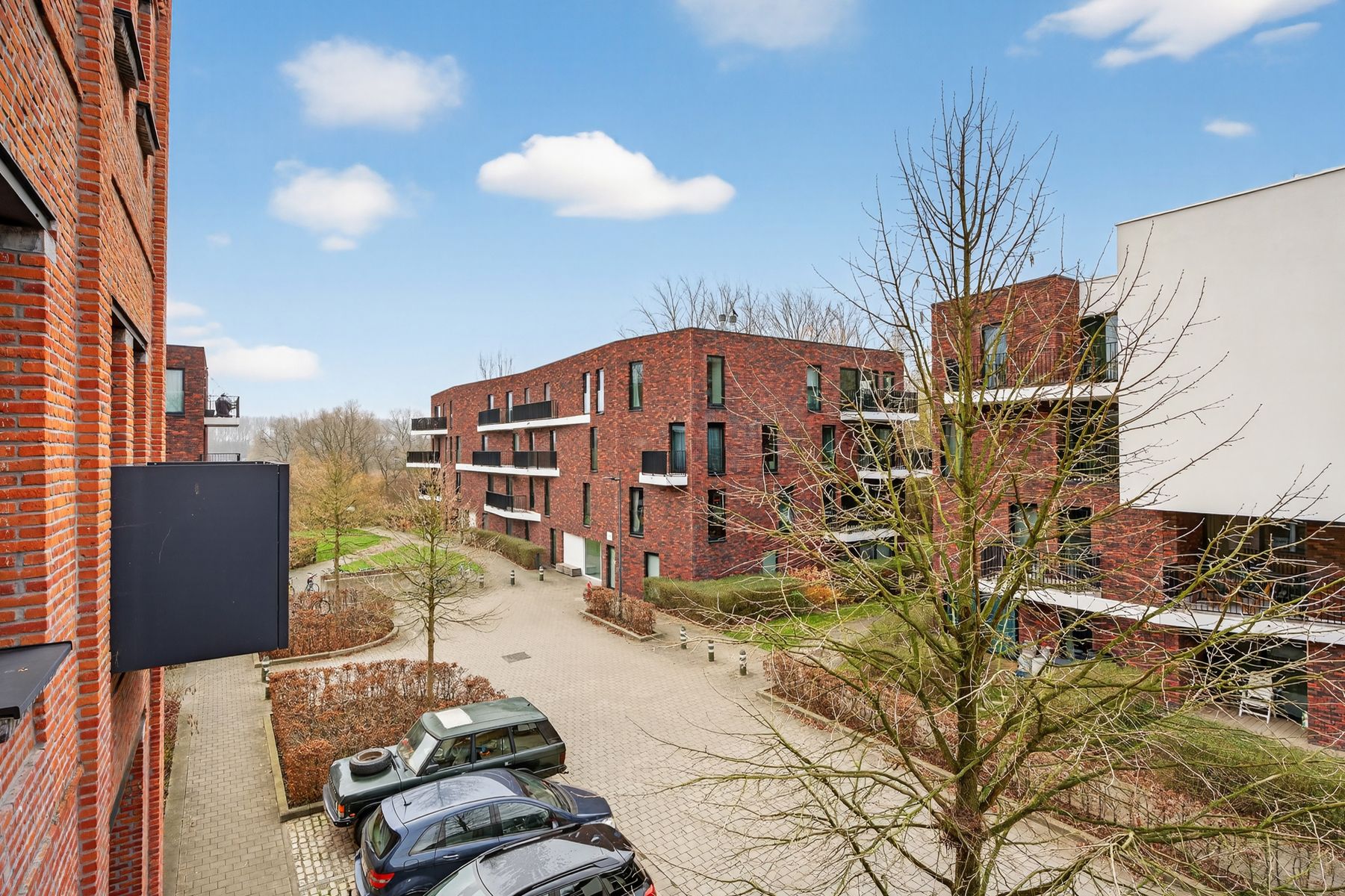 Ruim 3 slpk. appartement nabij centrum Gent foto 7