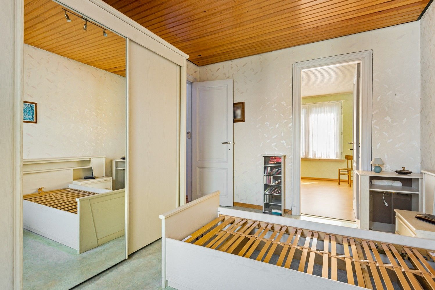Ruime gezinswoning met 5 à 6 slaapkamers en ruime tuin te Antwerpen! foto 24