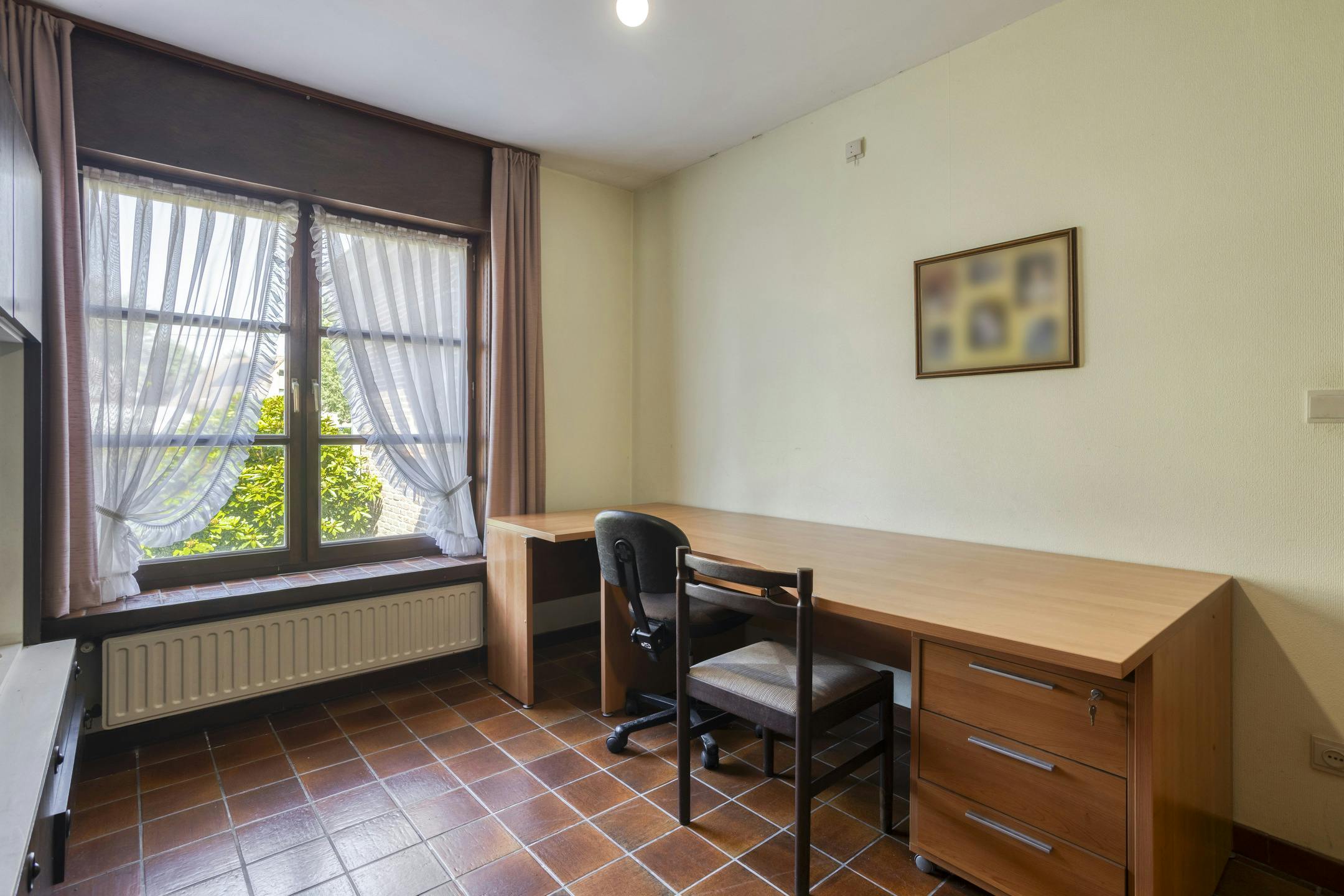 Karaktervolle villa op ruim perceel te koop in Roeselare foto 16