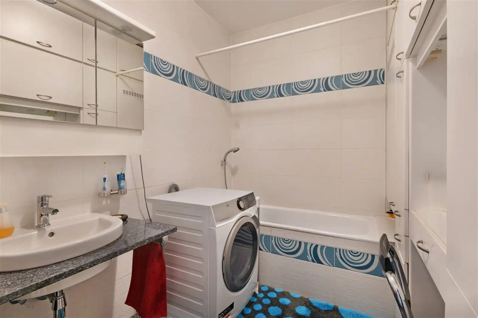 Ruim appartement met een prachtig uitzicht foto 6