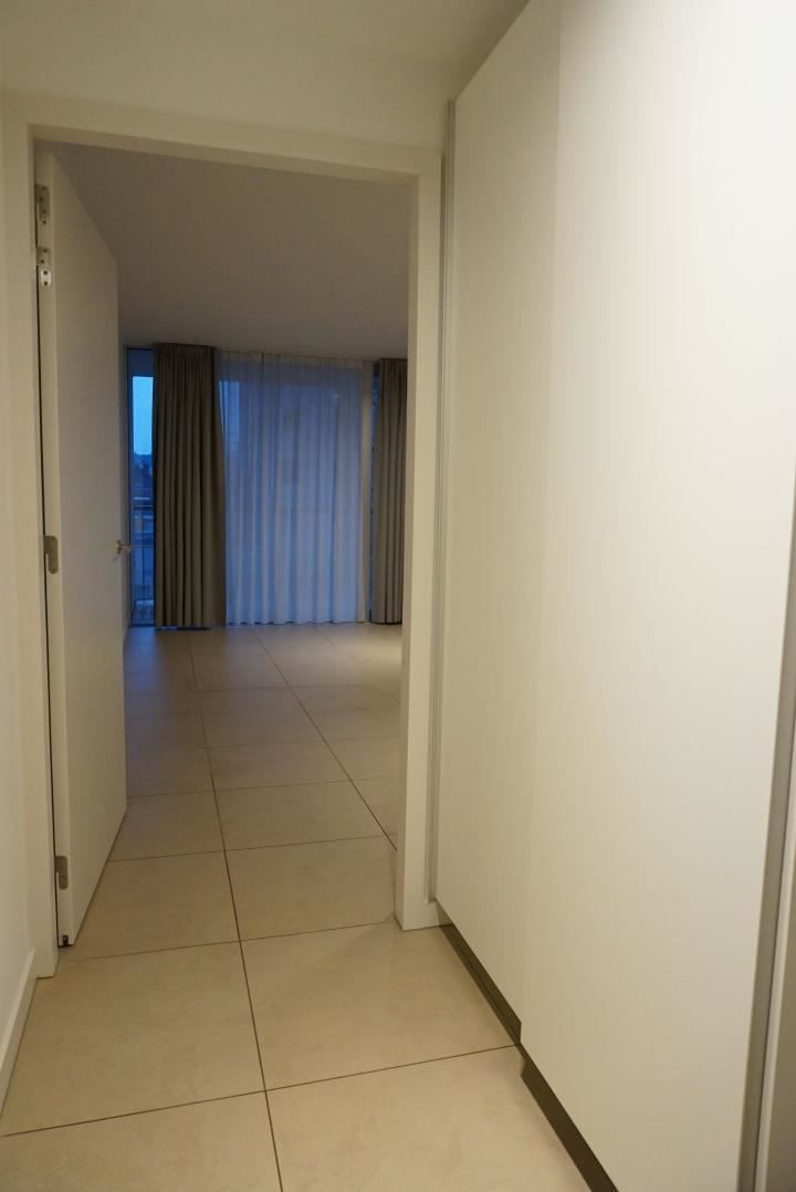 Instapklare assistentiewoning met autostaanplaats in residentie De Ark - Vaartkom foto 6