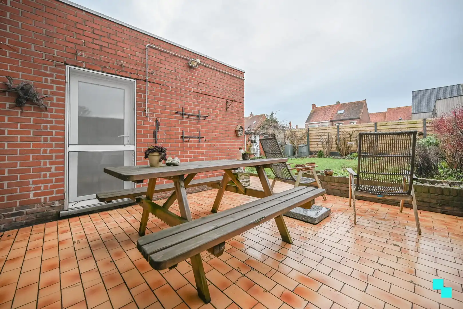 Verrassend ruime ééngezinswoning in Emelgem foto 14