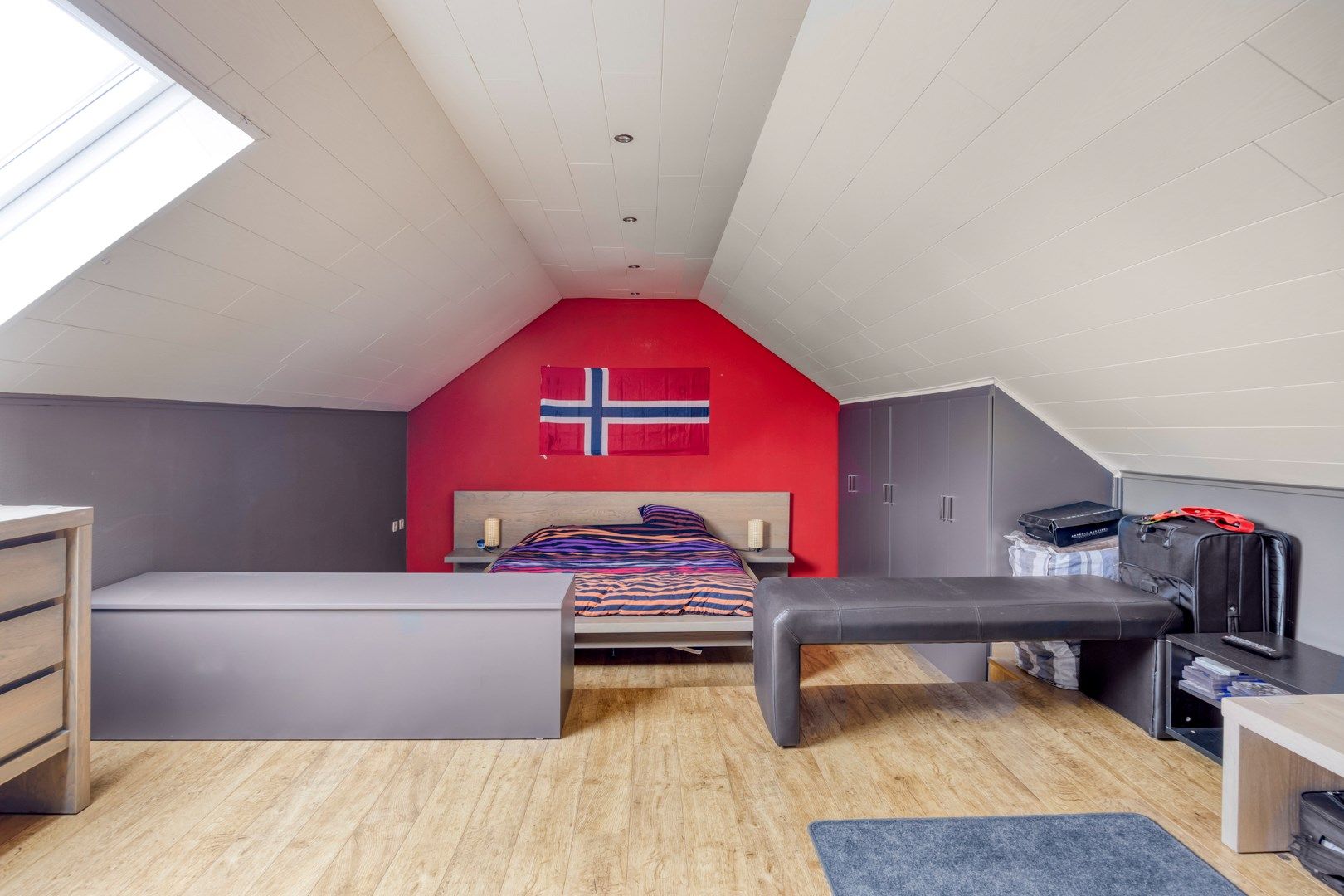 Instapklare woning met 3 slpks, zonnige tuin en vlotte bereikbaarheid !  foto 10