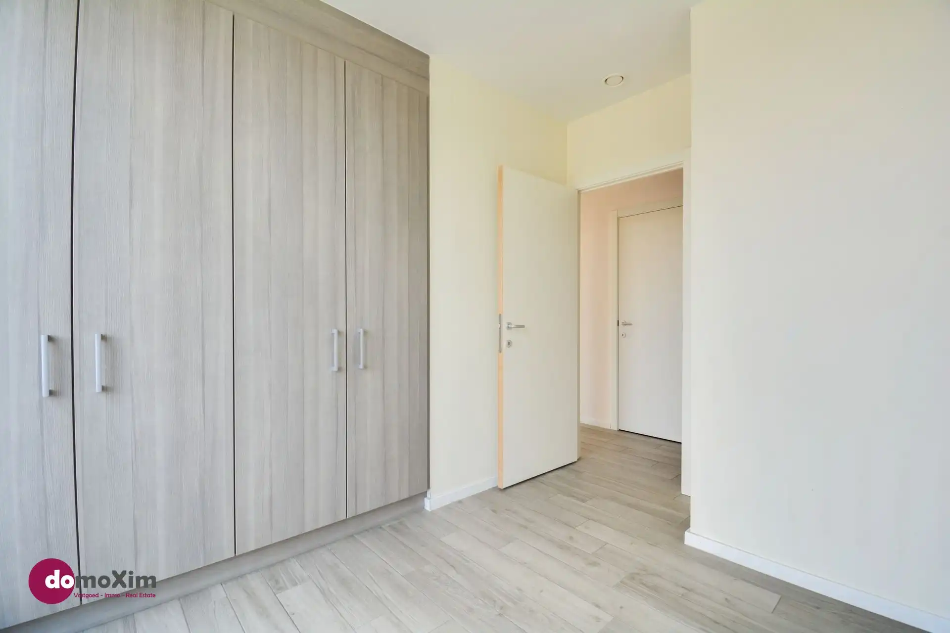 Lichtrijk appartement met 2 slaapkamers en groot terras in hartje Boortmeerbeek foto 9
