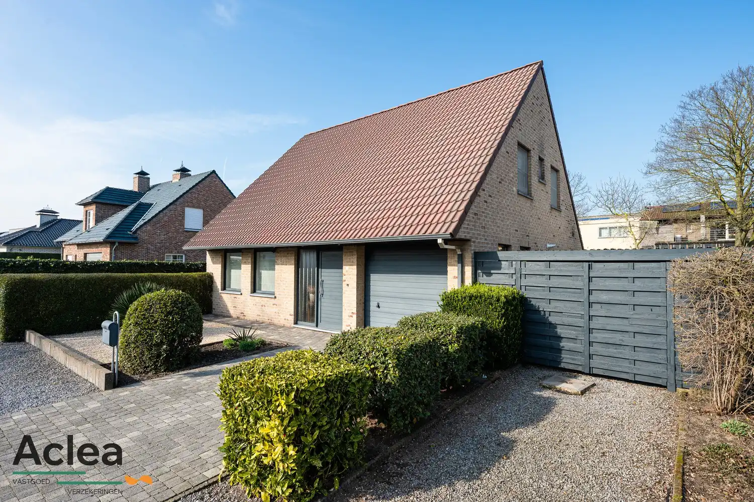 Instapklare vrijstaande woning in rustige woonwijk in Assenede foto 2