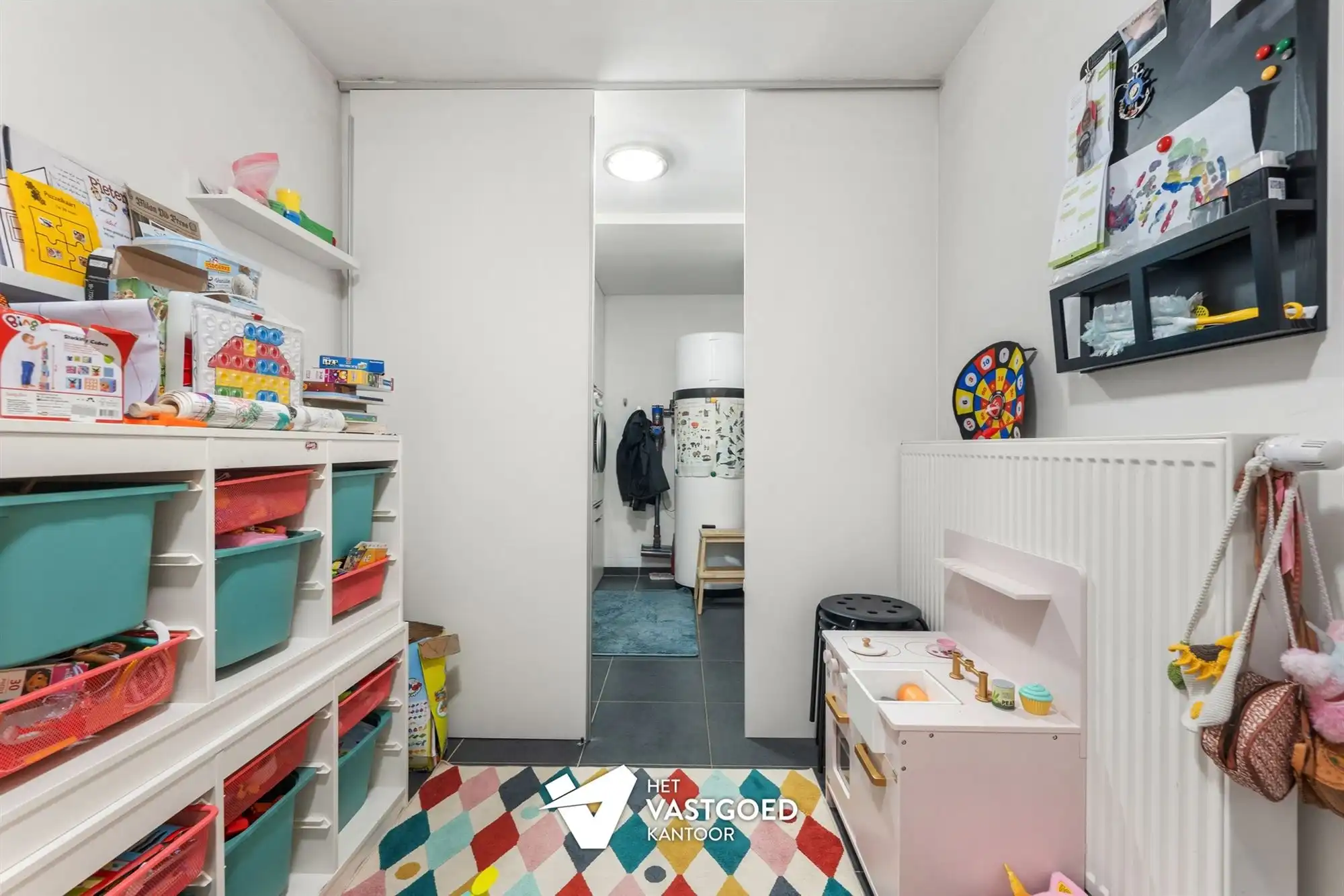 PERFECT ONDERHOUDEN EN ENERGIEZUINIG GELIJKVLOERS APPARTEMENT (165M²) EN TUIN TE BERINGEN foto 13