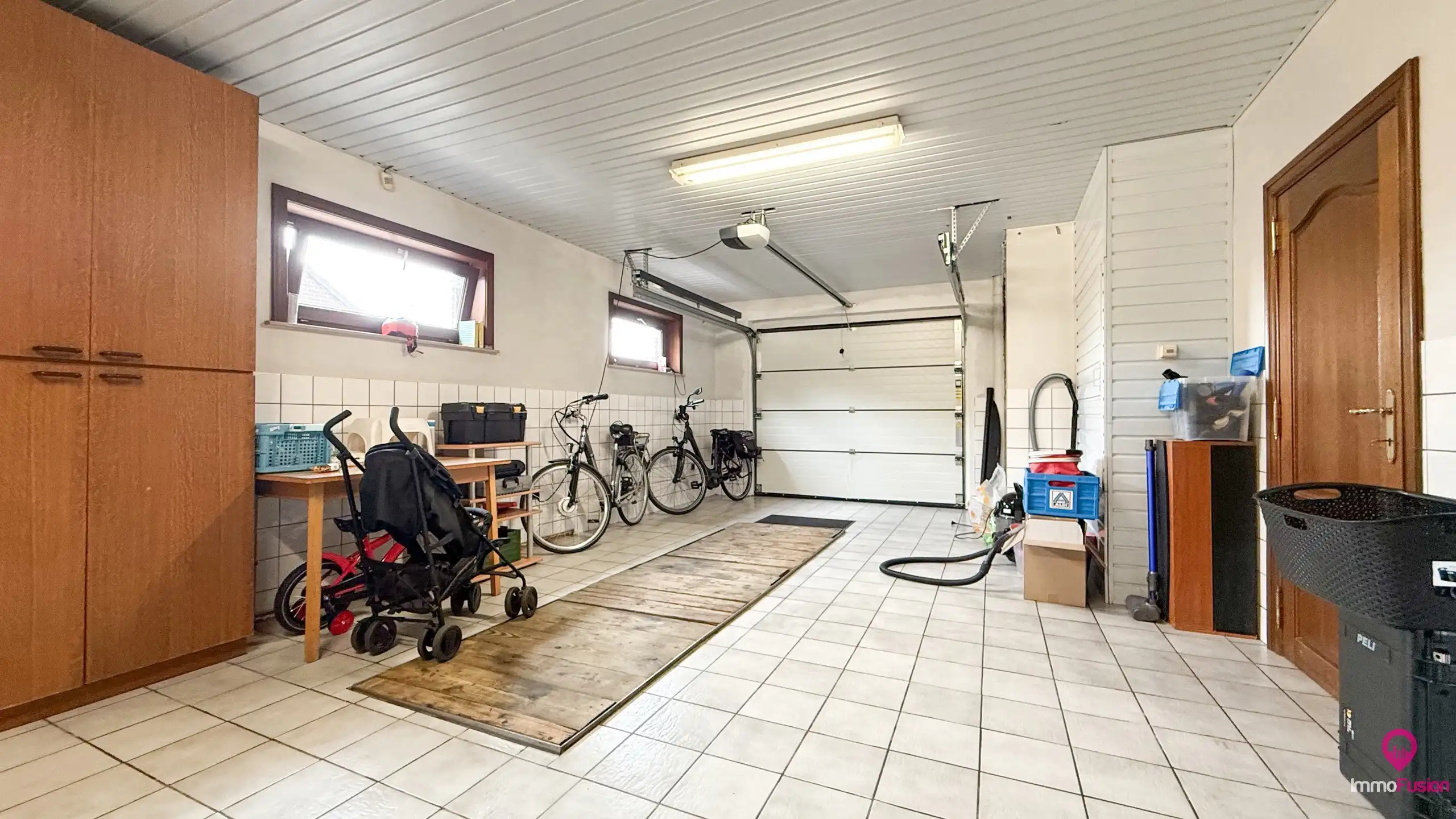 Prachtige landelijke woning met grote omheinde tuin en 3 slpk! foto 18