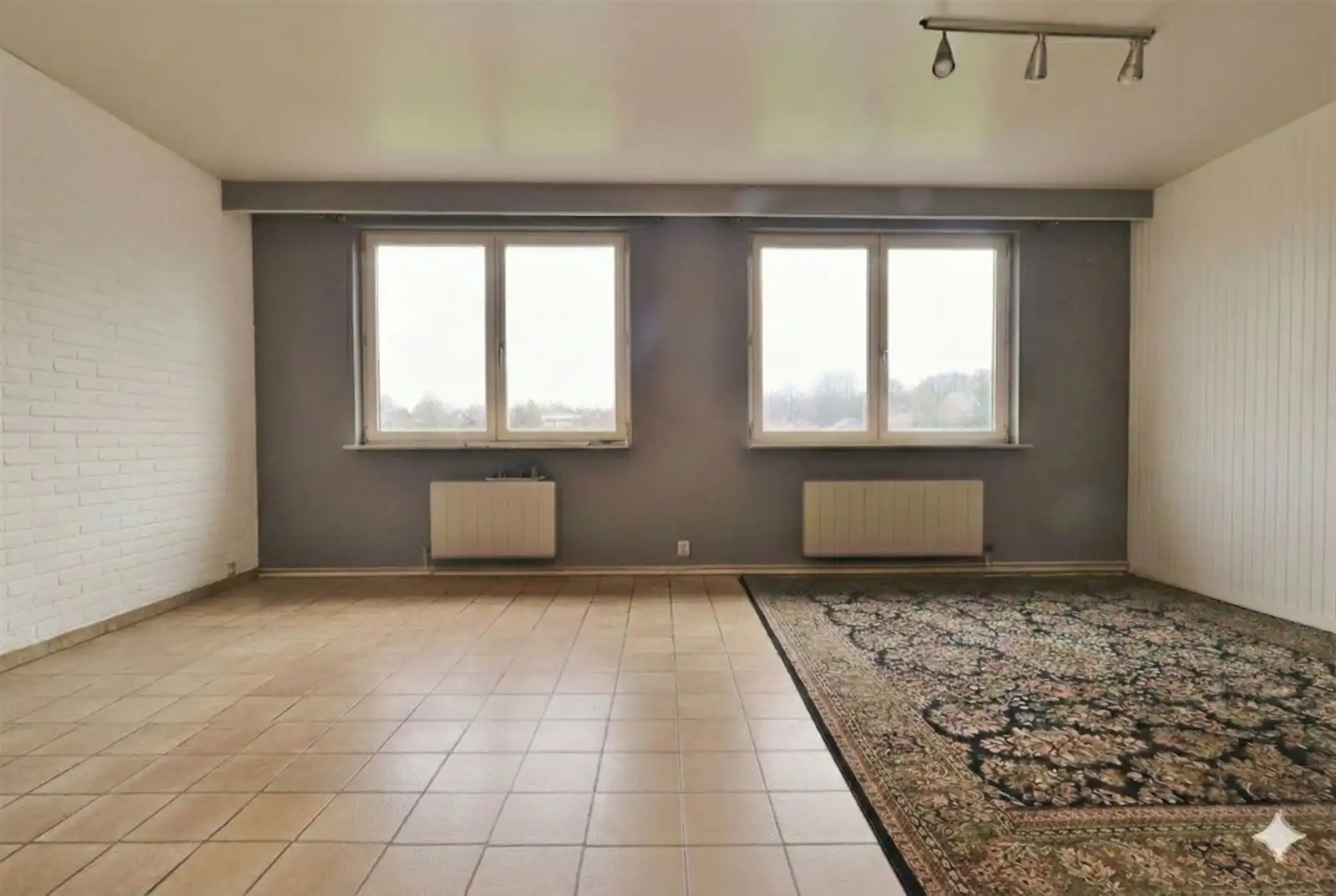 Appartement 4de verdieping ( met lift) met 2 slaapkamers, terras en garage foto {{pictureIndex}}