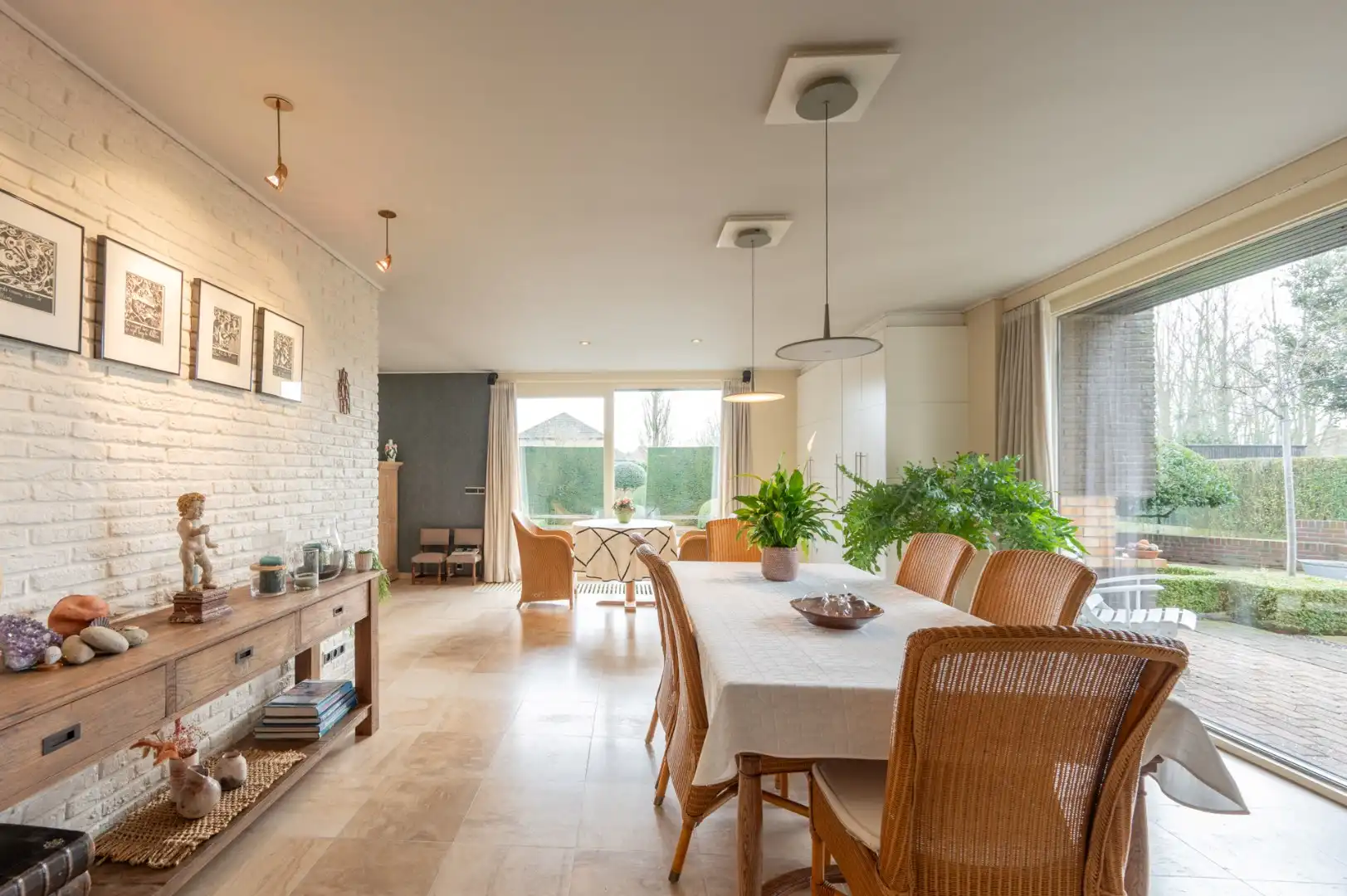 Alleenstaande villa op groot perceel te Moerkerke foto 6