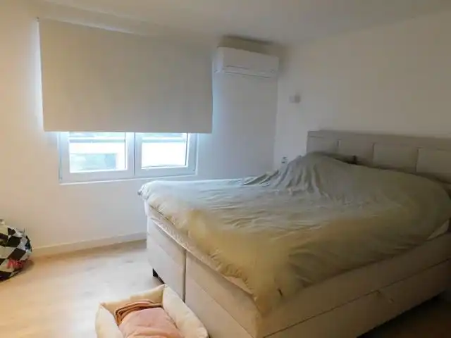 Volledig gerenoveerd appartement met groot terras foto 10