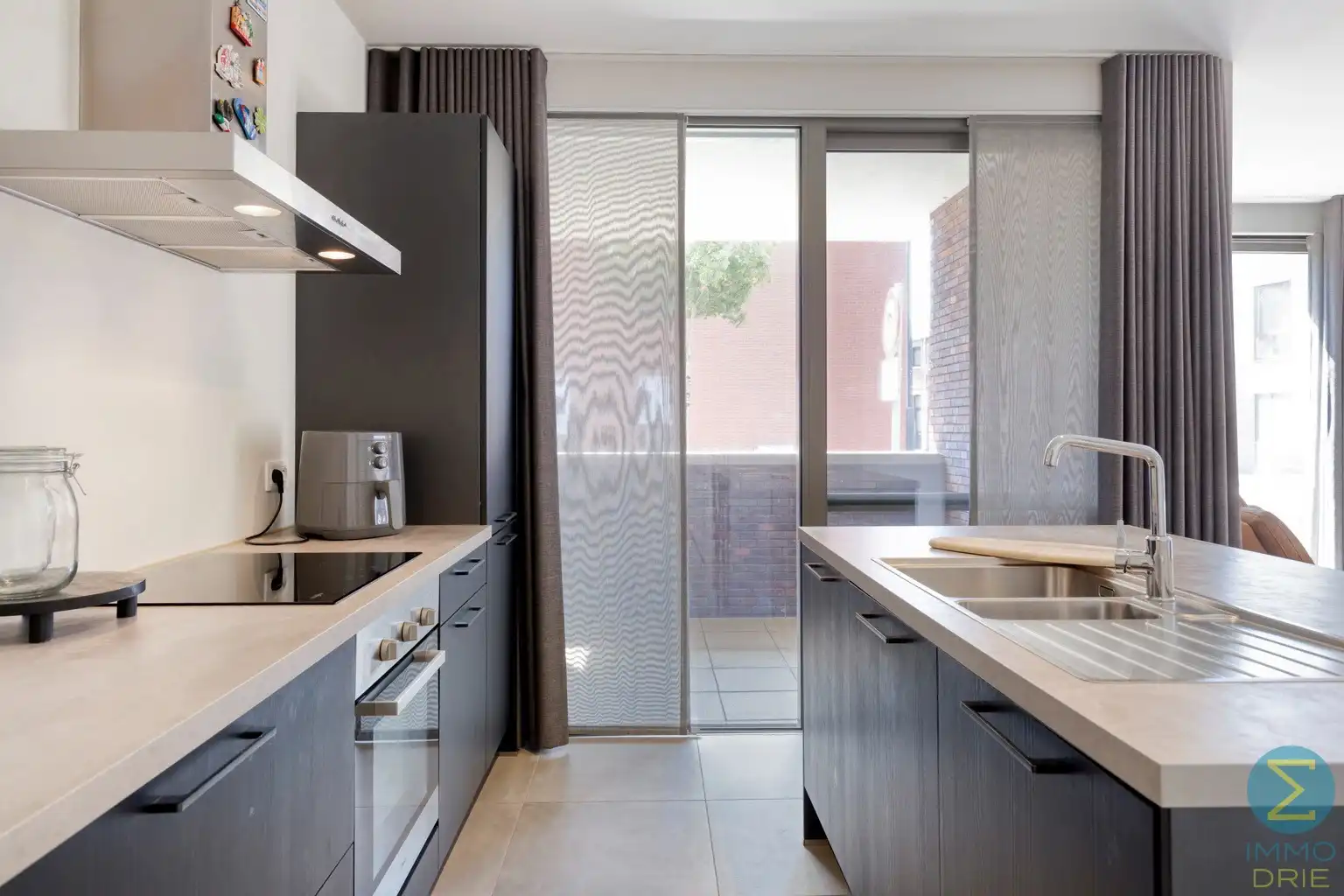 Appartement met terras en autostaanplaats in centrum. foto 4