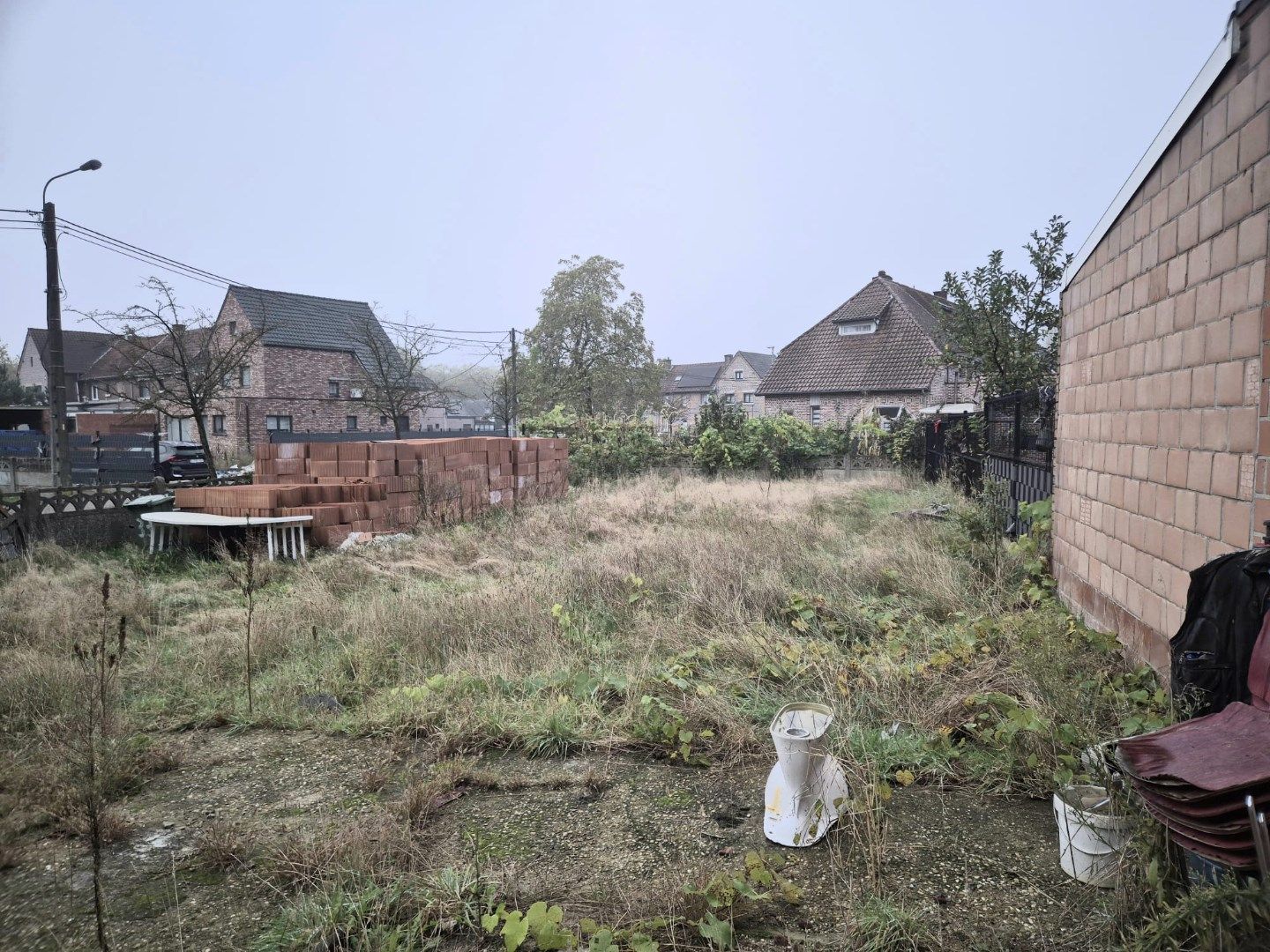 Karaktervolle tuinwijkwoning te koop in Genk: Maak uw droomproject waar! foto 18