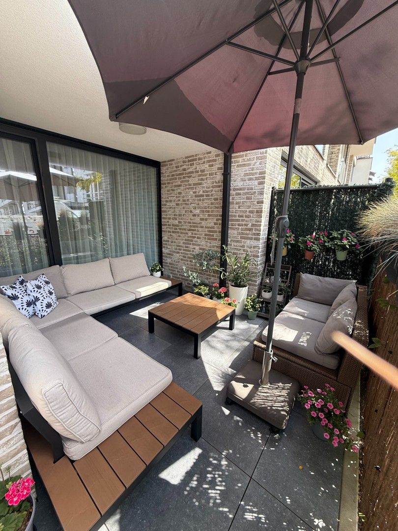 Gelijkvloers 1-slaapkamerappartement met ruim terras vlakbij het centrum van Diepenbeek. foto 3
