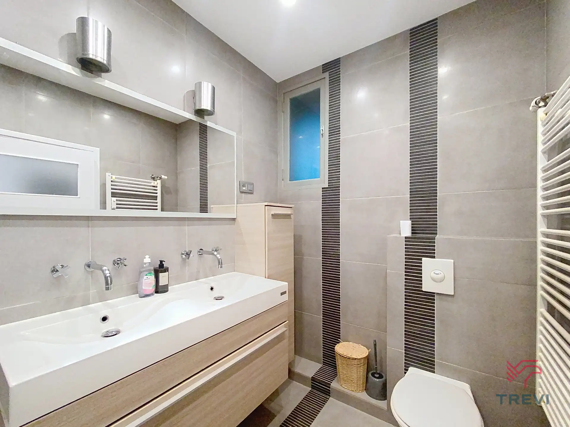 Prachtig gemeubileerd appartement met 2 slaapkamers! foto 19