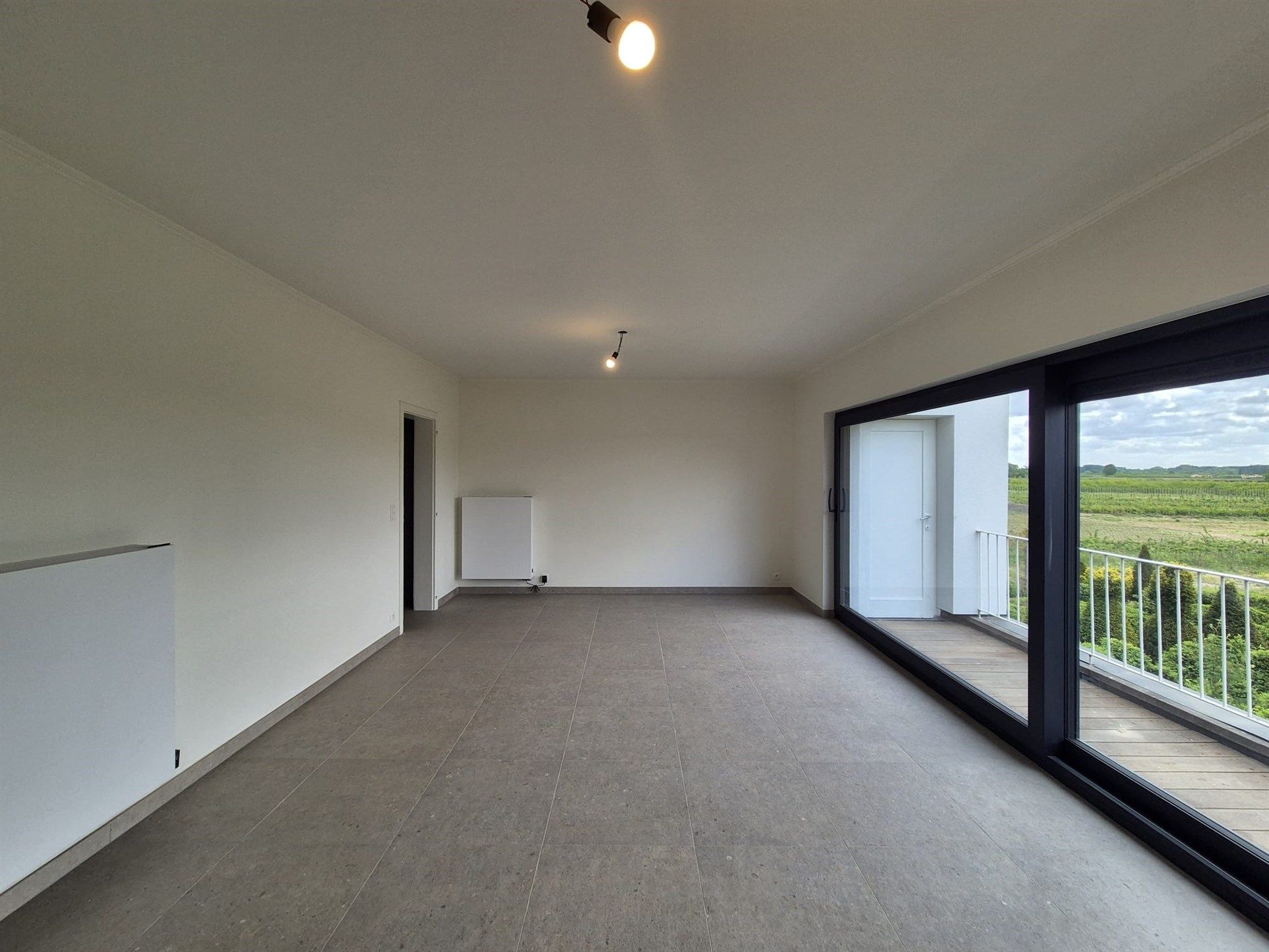 Energiezuinig gerenoveerd appartement met prachtig uitzicht. foto 3