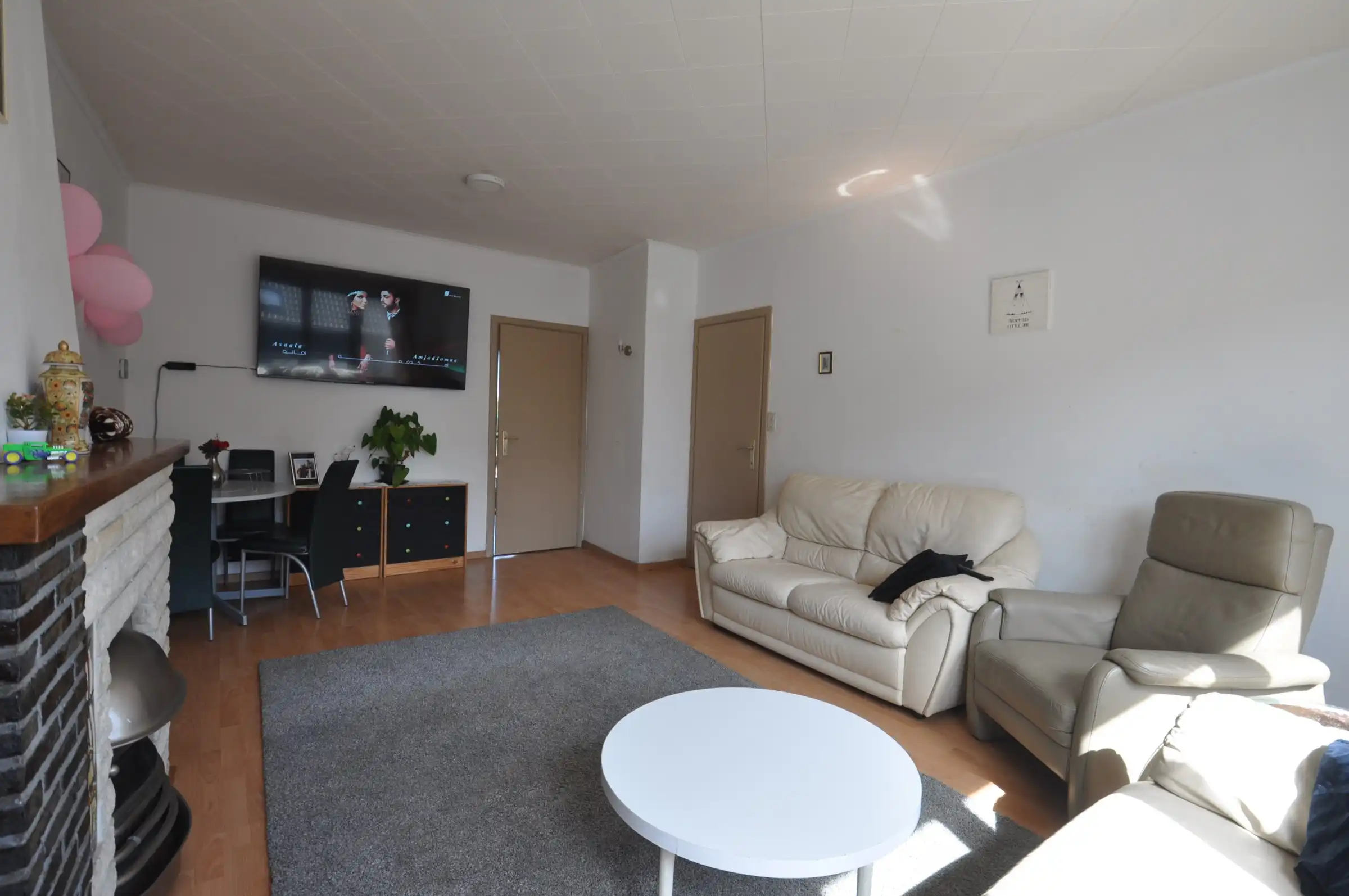 Bel-etage met 2 slaapkamers en aangenaam dakterras foto 4