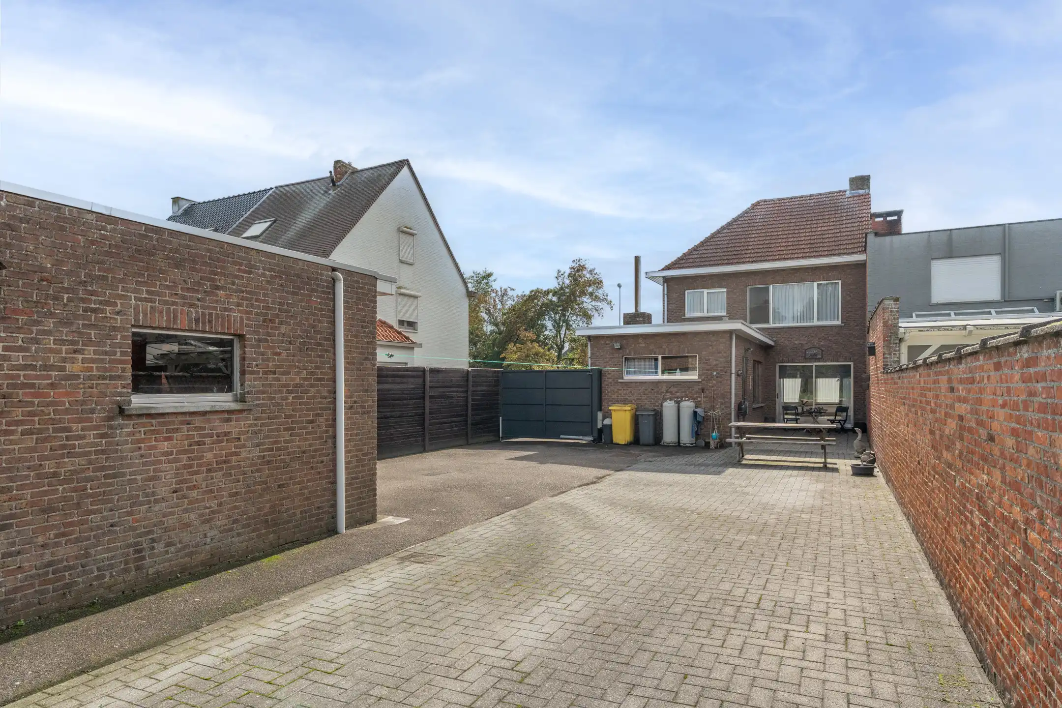 Gunstig gelegen won&nbsp;met 3 slpk, garage en grote tuin  919 m² foto 32