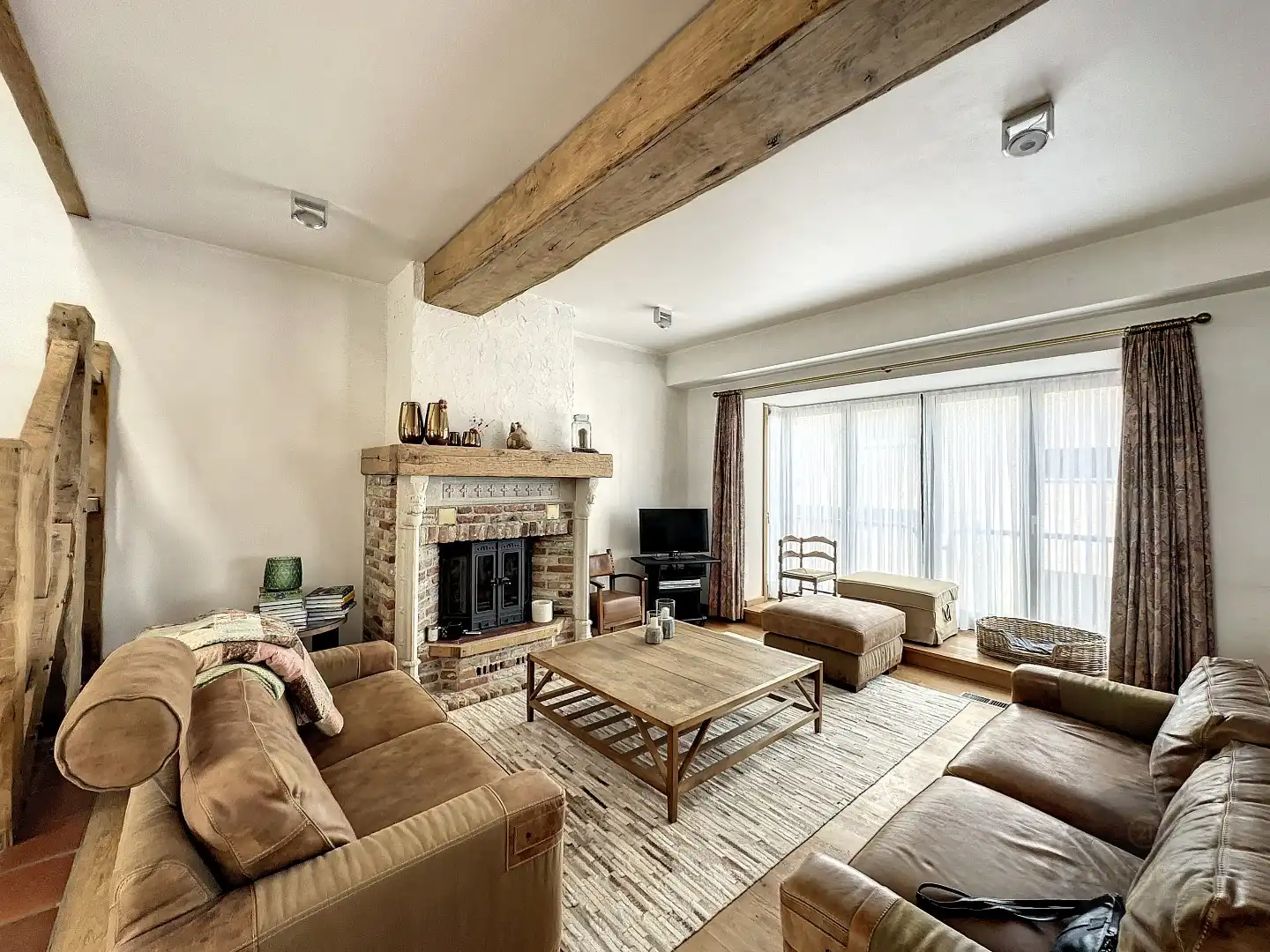 OPBRENGSTEIGENDOM / PROJECT/ HANDELSPAND MET WOONST foto 5