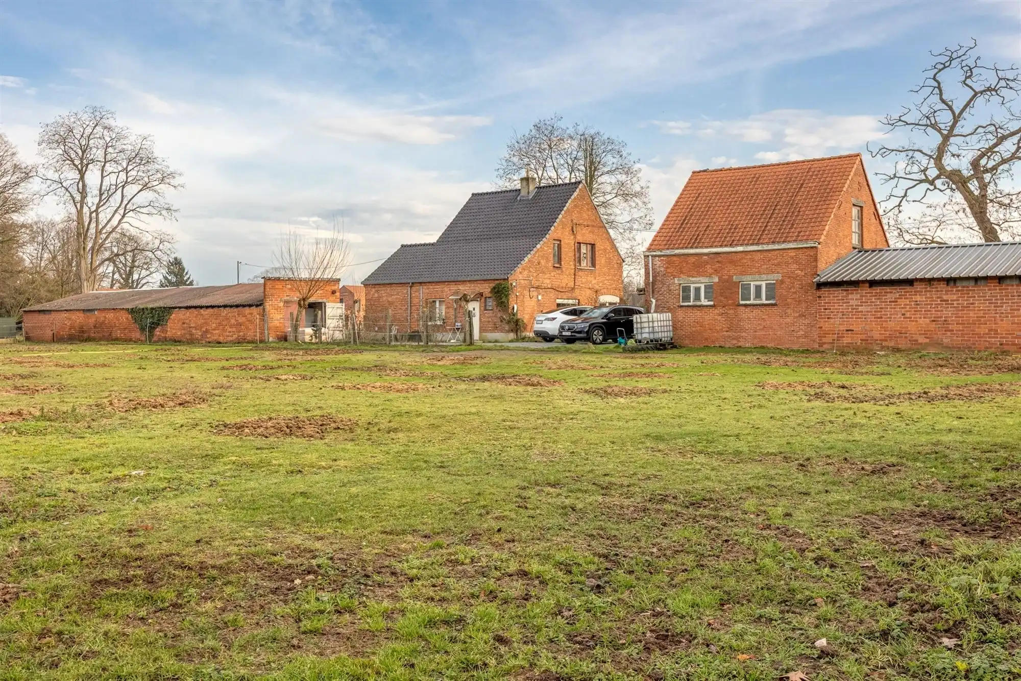 Hoofdfoto van de publicatie: Te renoveren hoeve met enorm veel potentieel