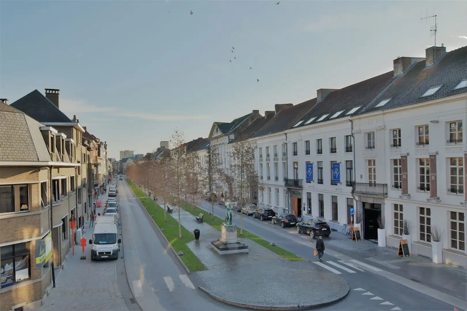Stijlvol appartement met prachtig uitzicht op het Keizersplein hartje Aalst foto 9
