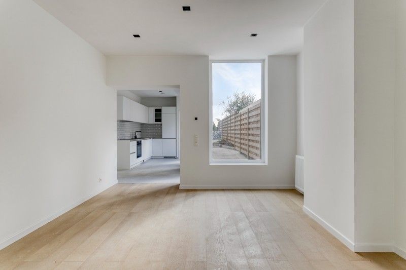 ✨Halfopen, volledig gerenoveerde gezinswoning met 3 slaapkamers TE KOOP in Rekkem! foto 4
