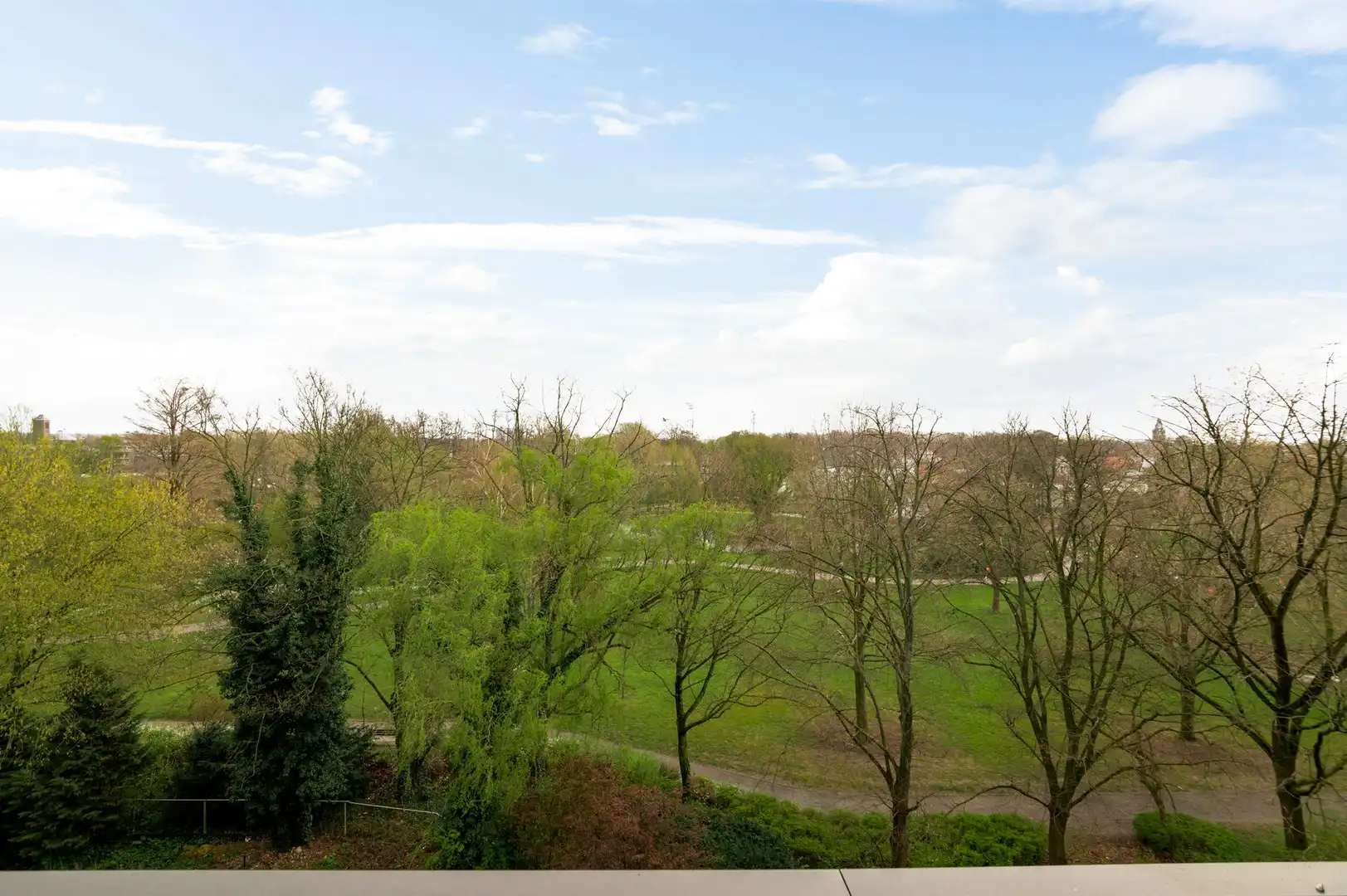 Ruim en lichtrijk app met parkzicht in Merksem foto 17