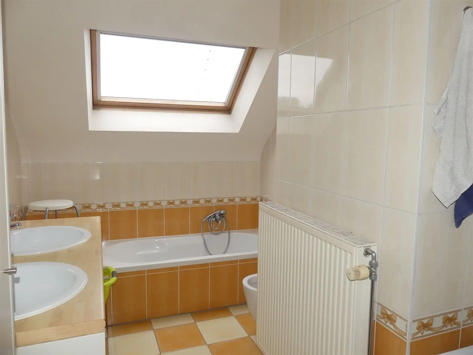 Centraal gelegen appartement met ruim terras! foto 5