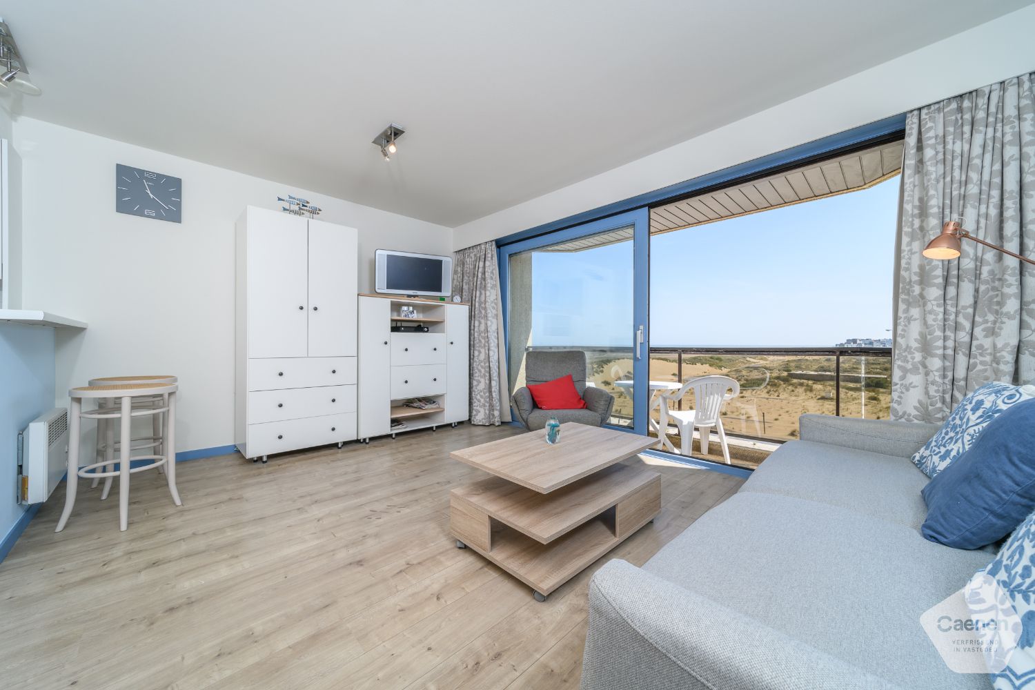 Instapklare, energiezuinige studio met uniek zicht op zee en duinen foto 3