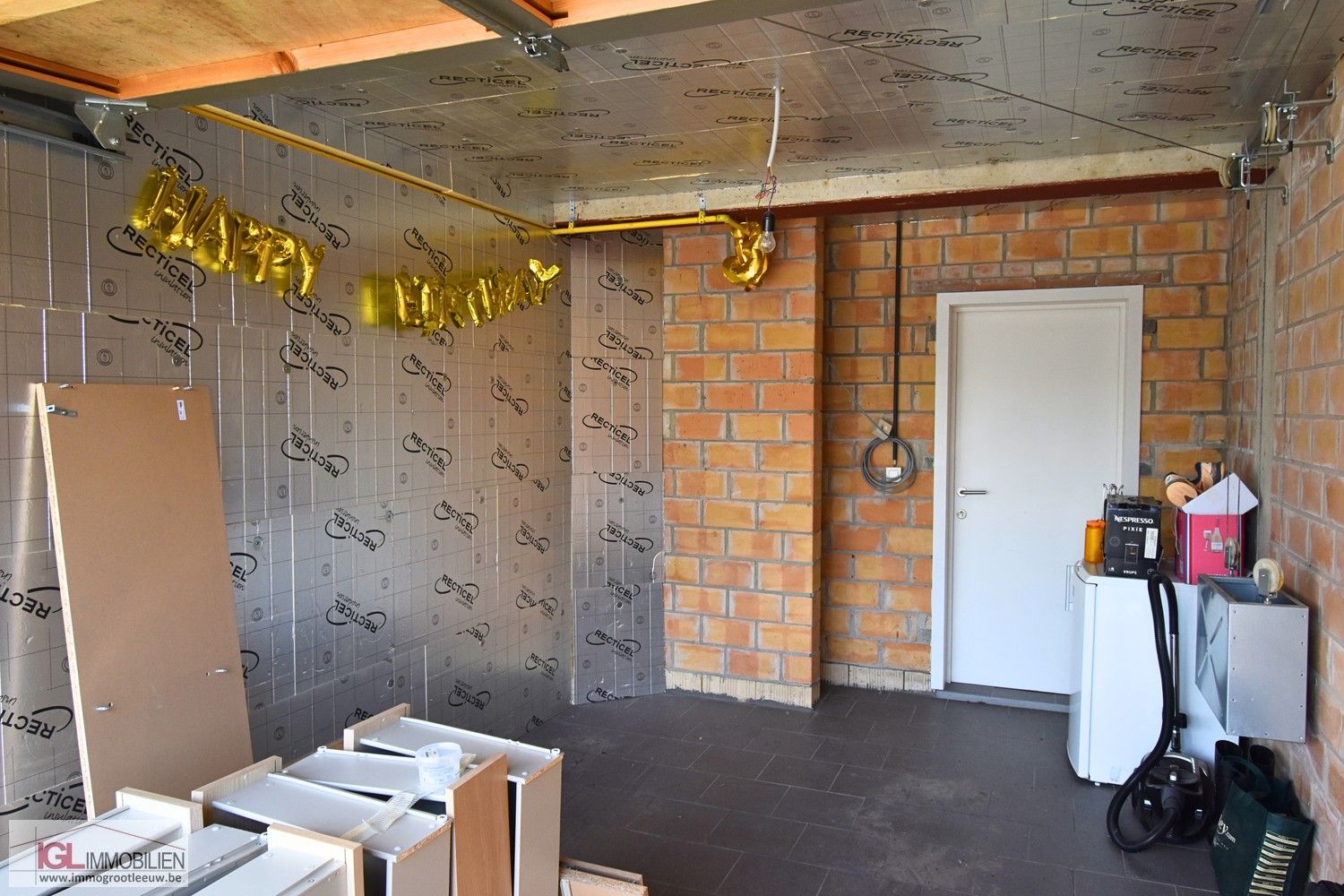 Duplex appartement met garage te huur foto 13