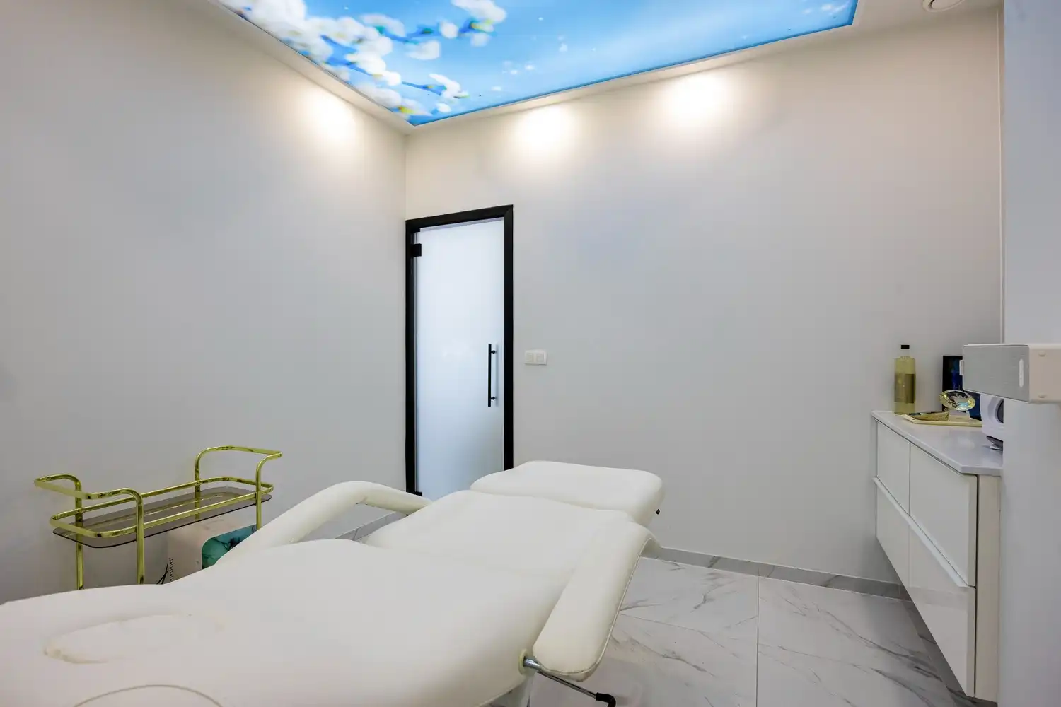 Te huur aangeboden: Veelzijdig handelspand in hartje Lanaken foto 21