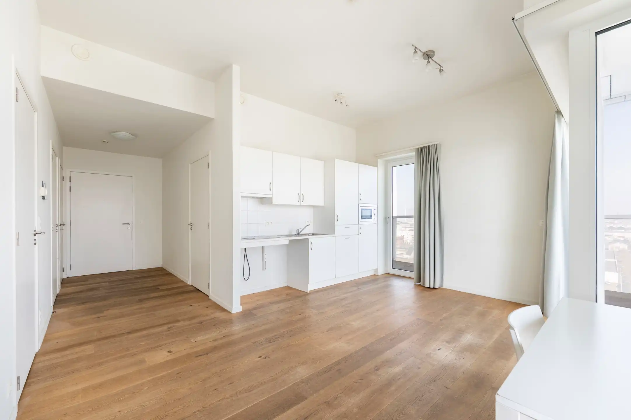 Hoekappartement met panoramisch terras 15 m² foto 5