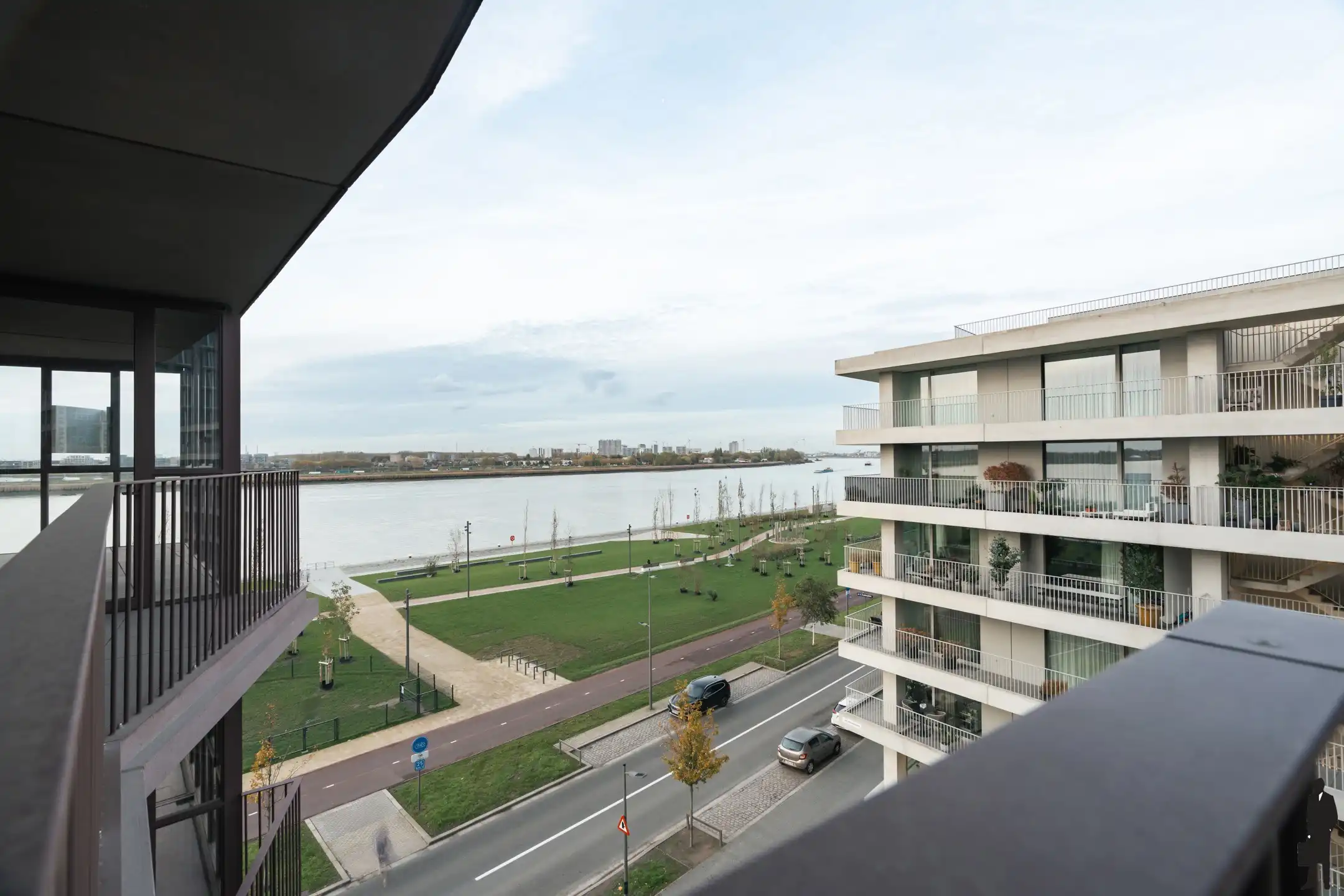 Exclusief wonen aan de Scheldekaaien met royale buitenruimtes foto 25