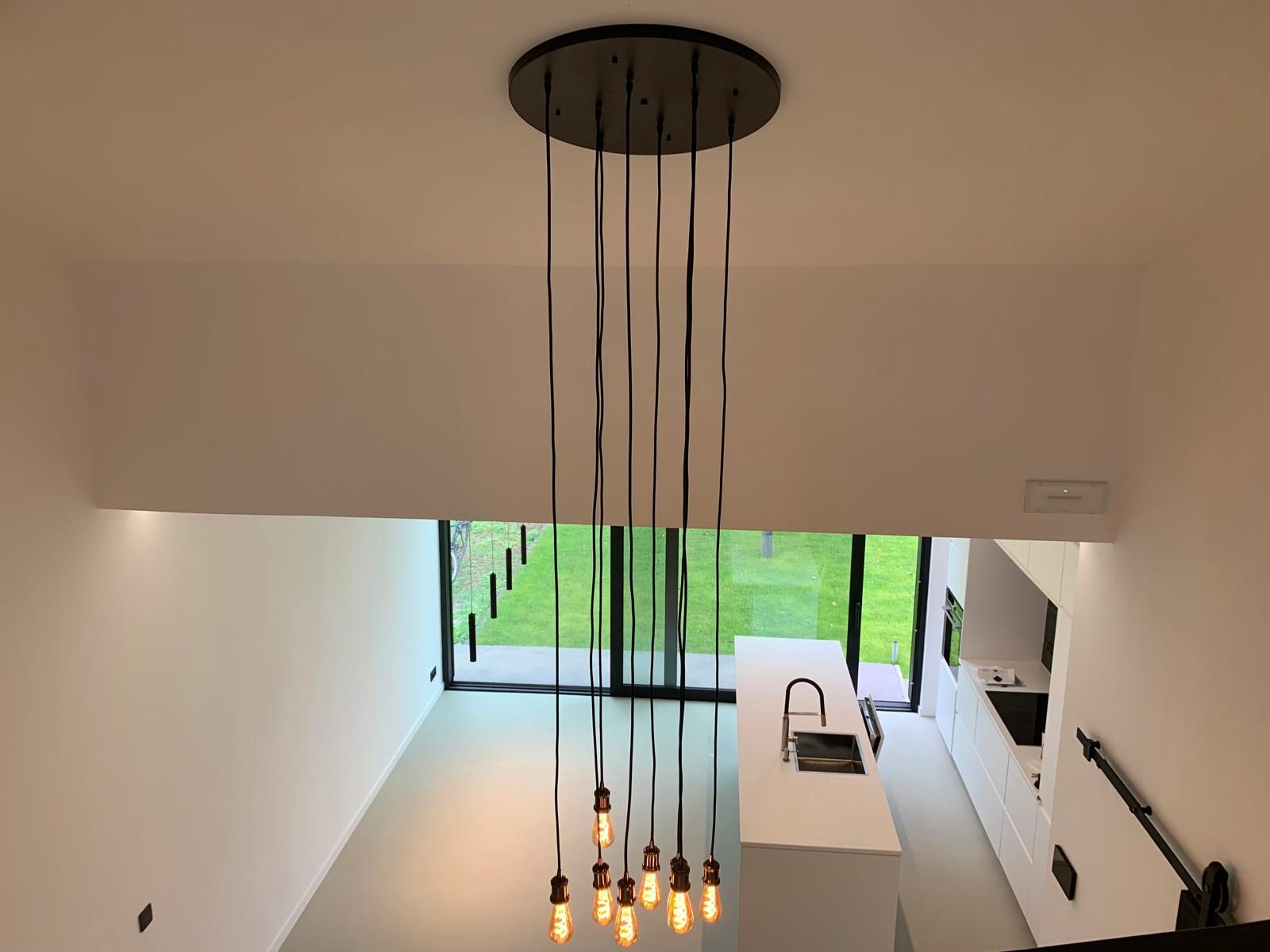 Prachtig gerenoveerde 4 kamers villa met TUIN foto 3